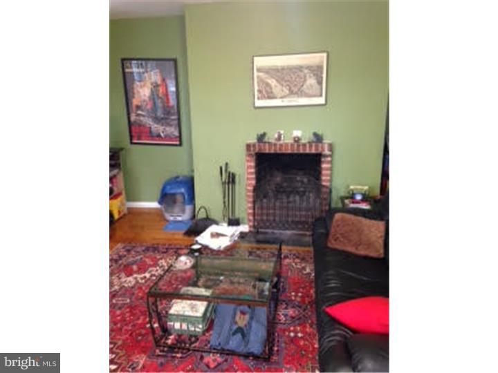 SOCIETY HILL - Residential Lease