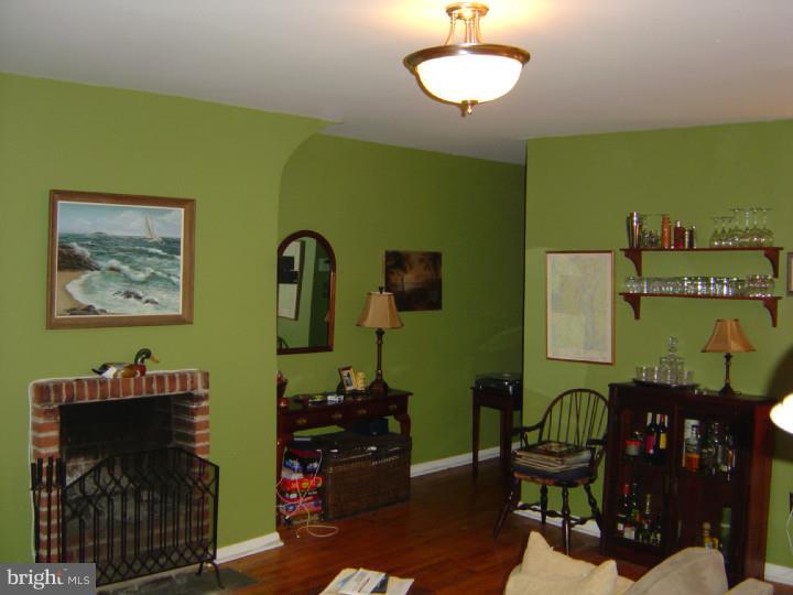 SOCIETY HILL - Residential Lease