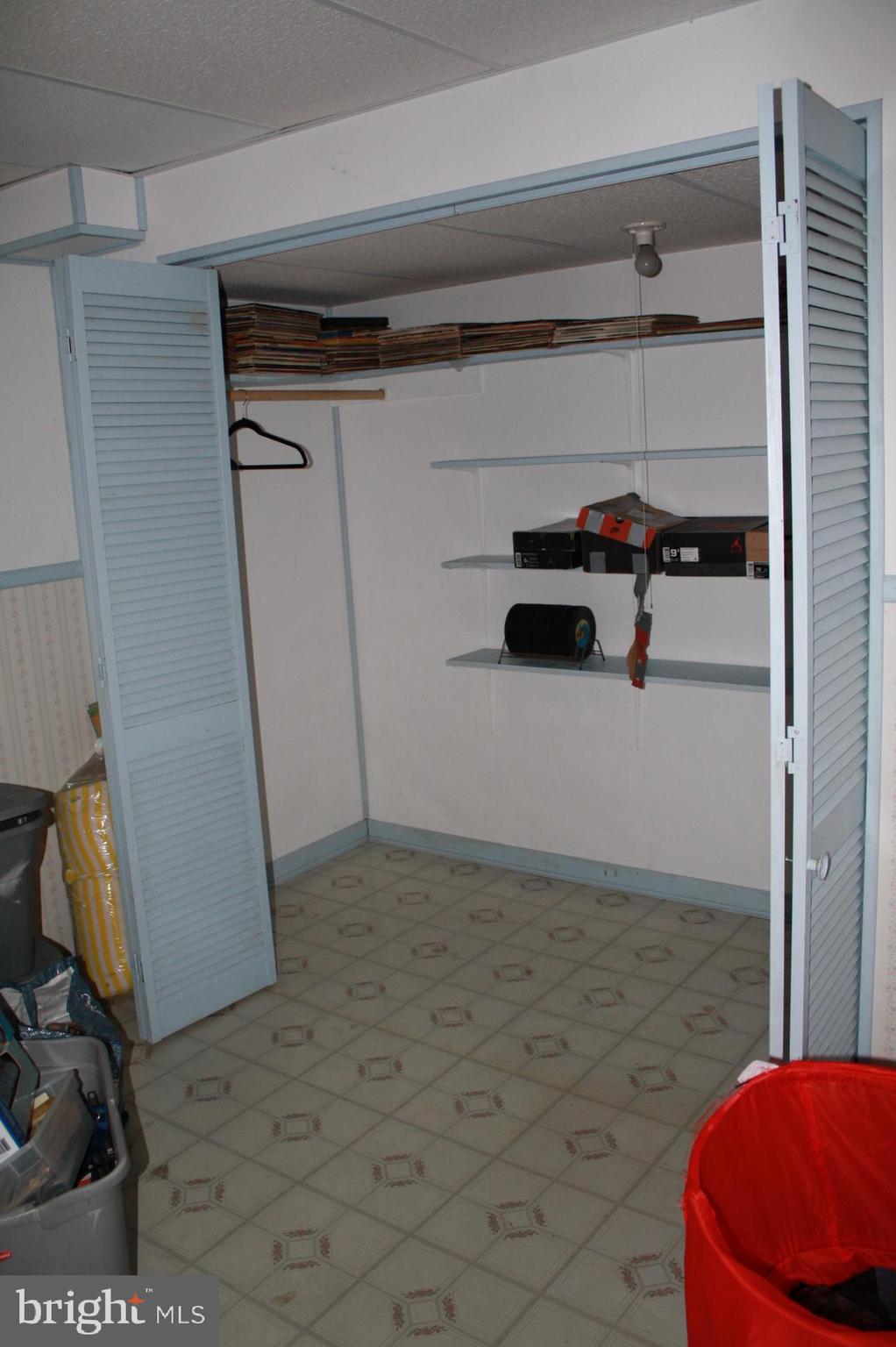 WOODBRIDGE CROSSING - Residential