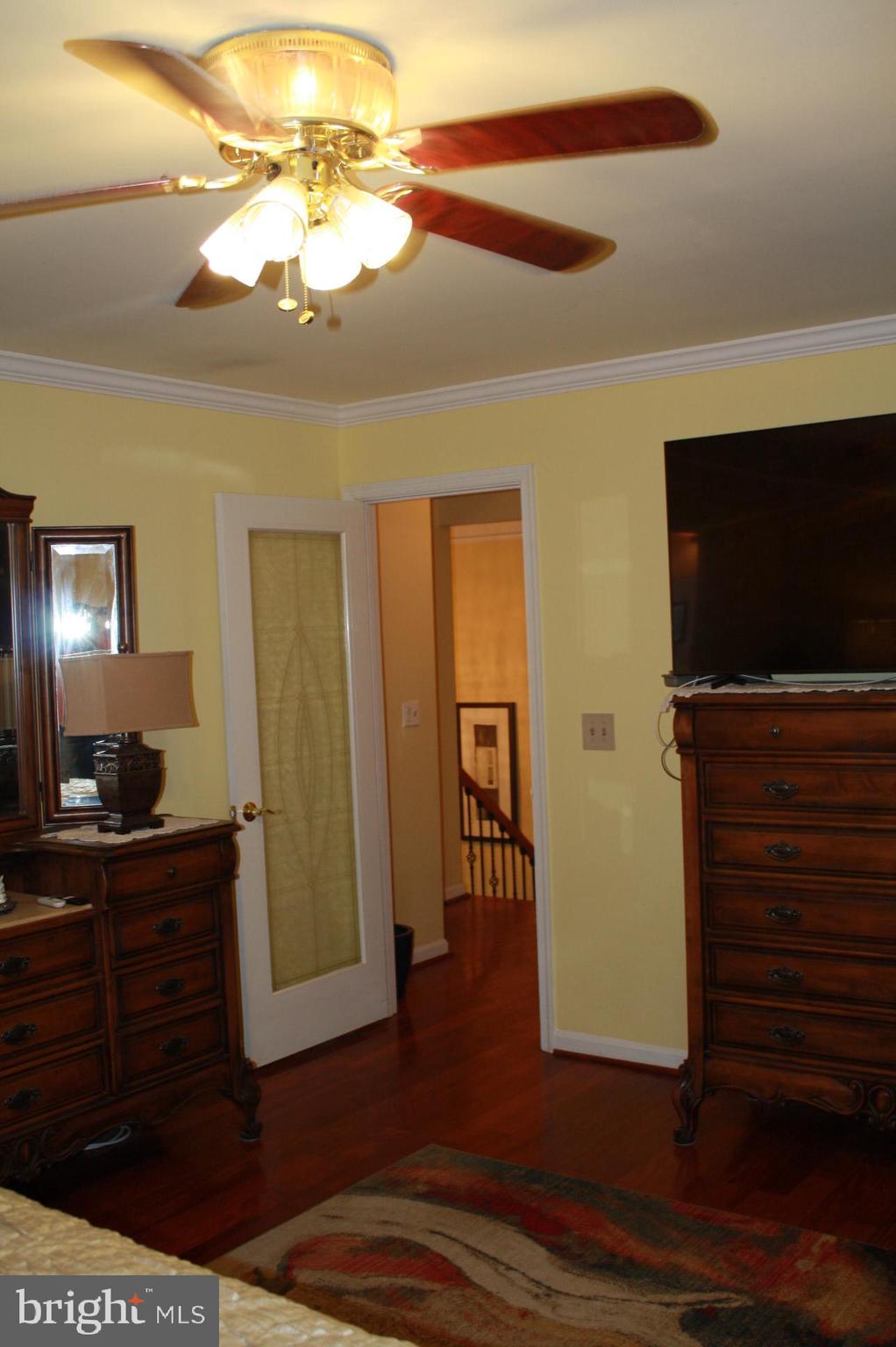 WOODBRIDGE CROSSING - Residential