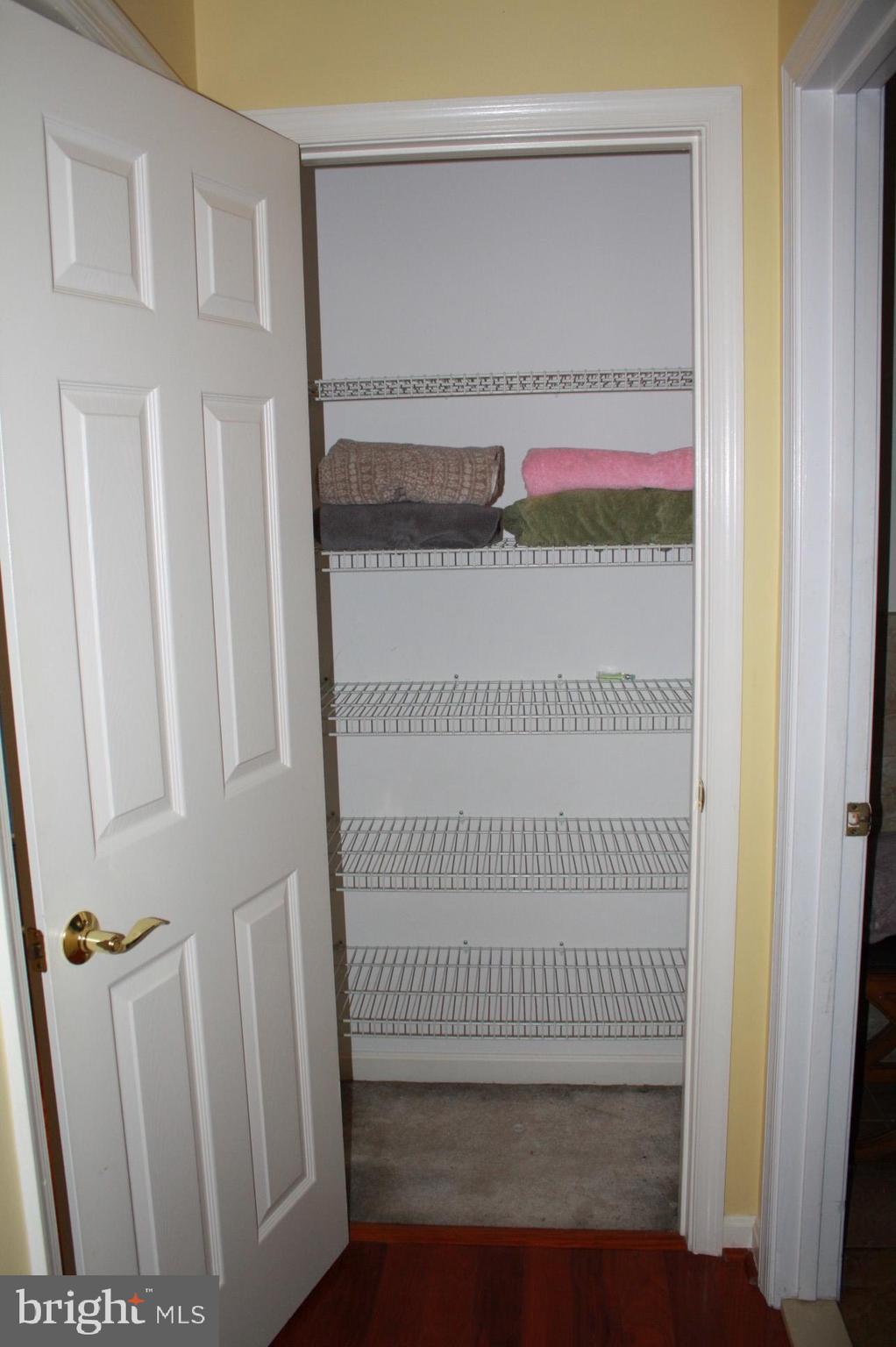 WOODBRIDGE CROSSING - Residential