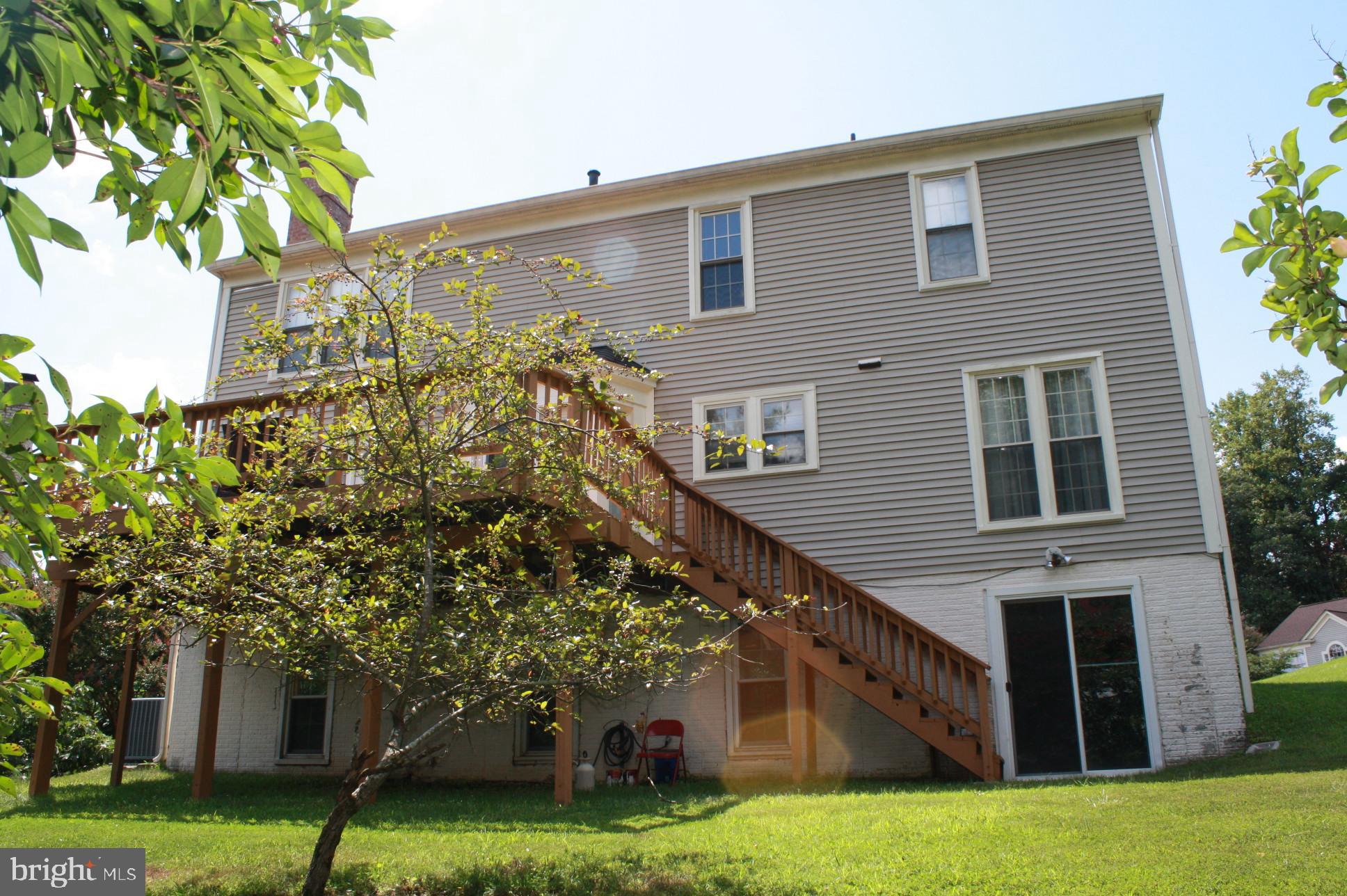 WOODBRIDGE CROSSING - Residential