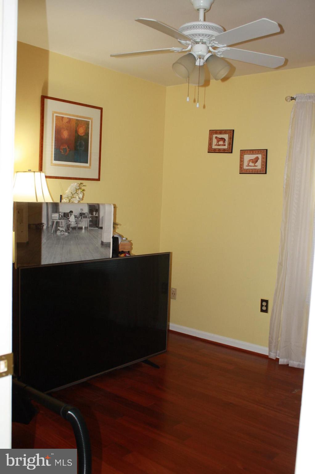 WOODBRIDGE CROSSING - Residential