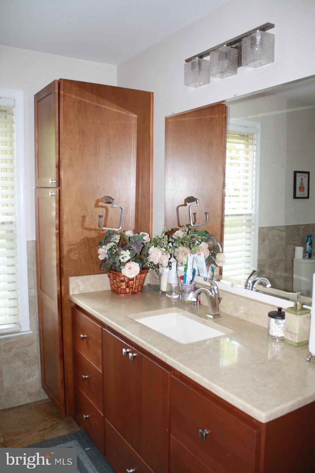 WOODBRIDGE CROSSING - Residential