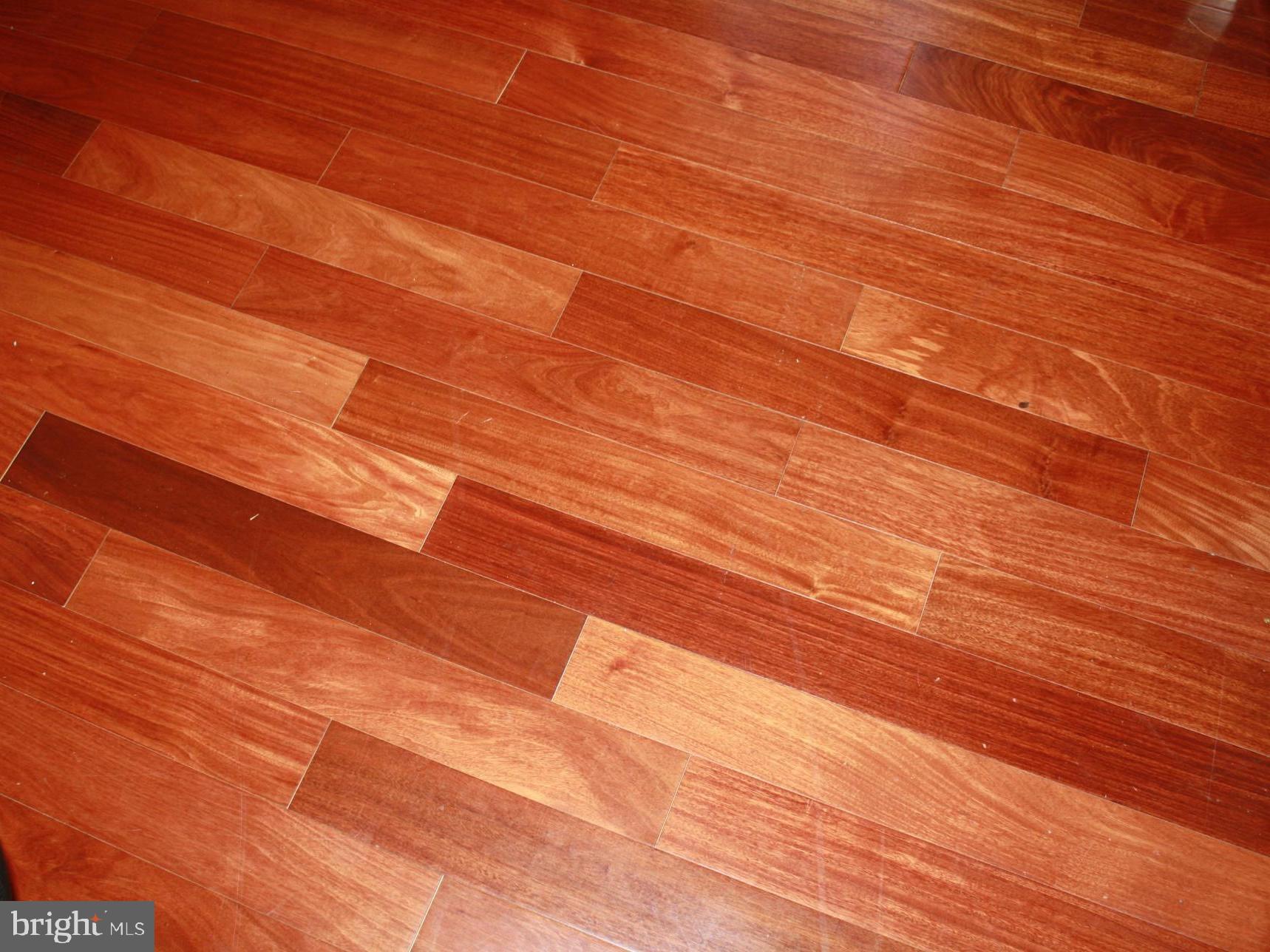 WOODBRIDGE CROSSING - Residential