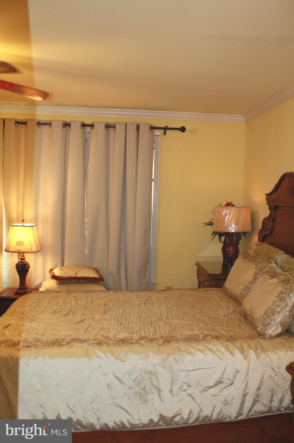 WOODBRIDGE CROSSING - Residential