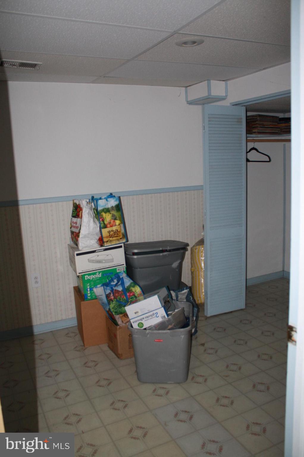 WOODBRIDGE CROSSING - Residential