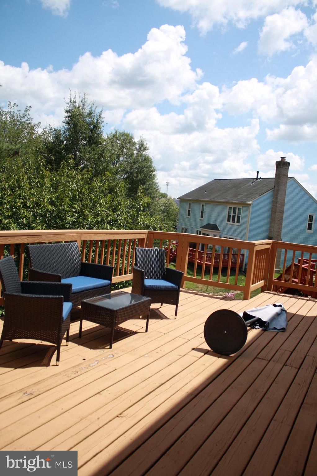 WOODBRIDGE CROSSING - Residential