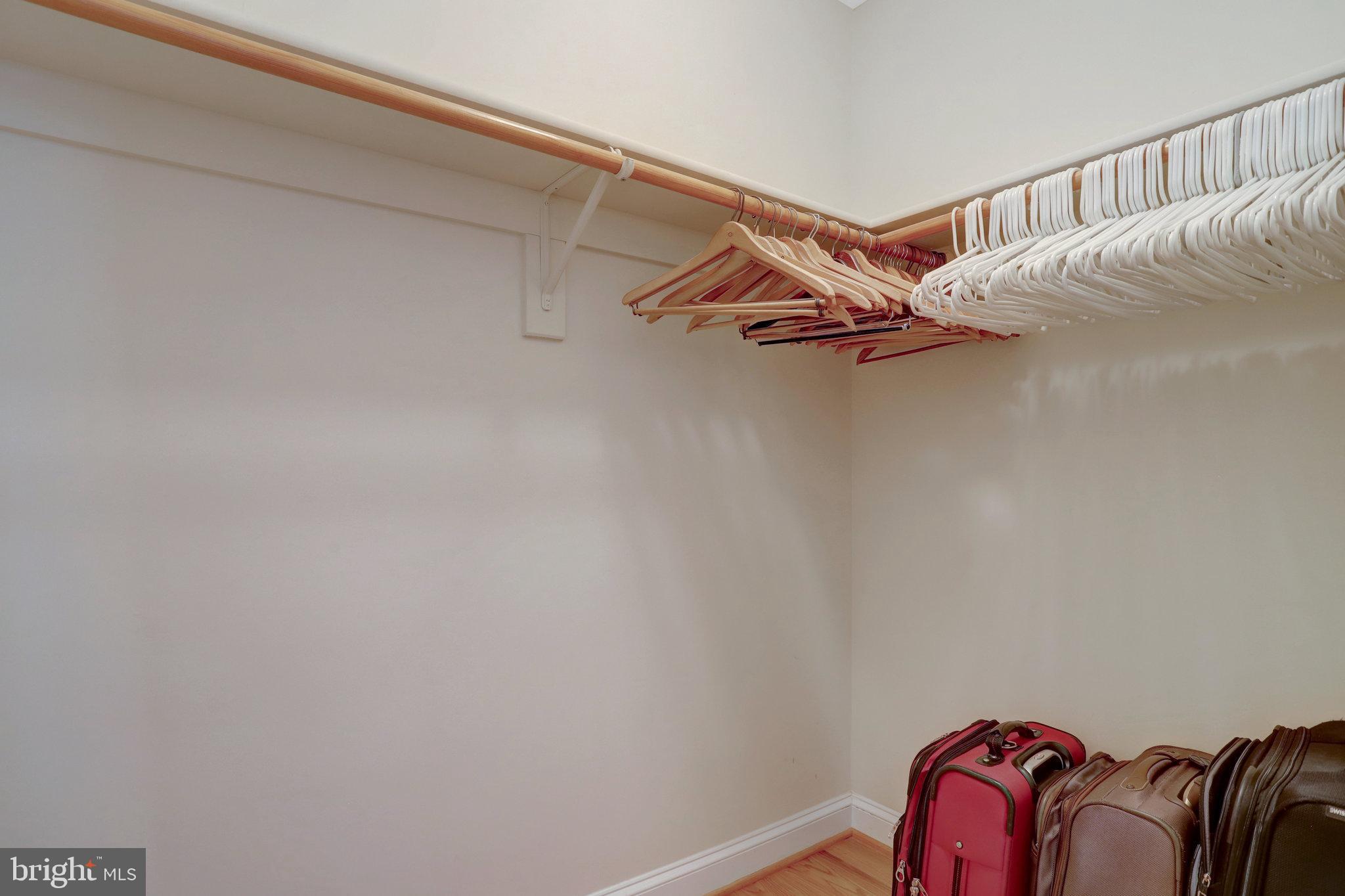 WELLINGTON - Residential