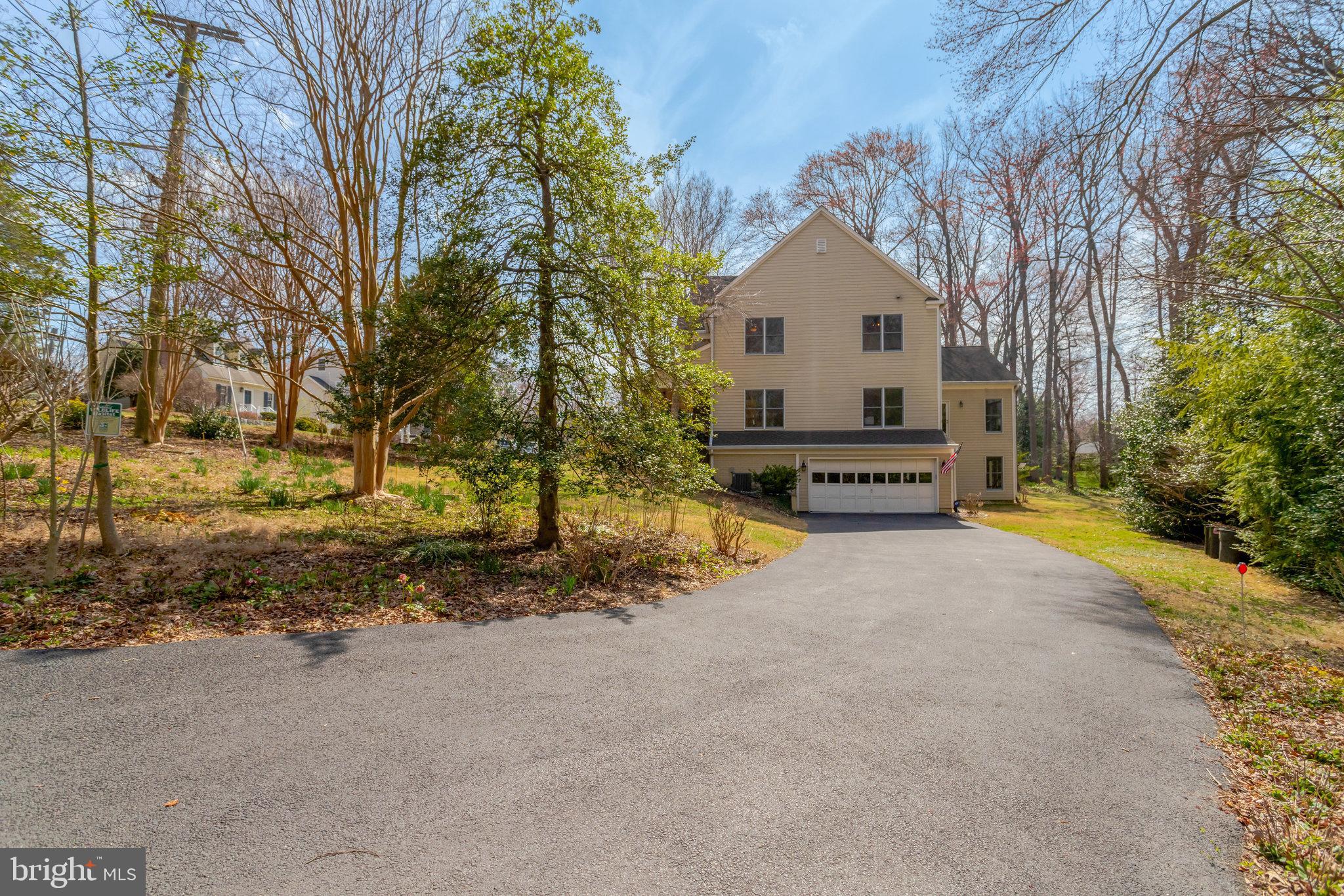 WELLINGTON - Residential