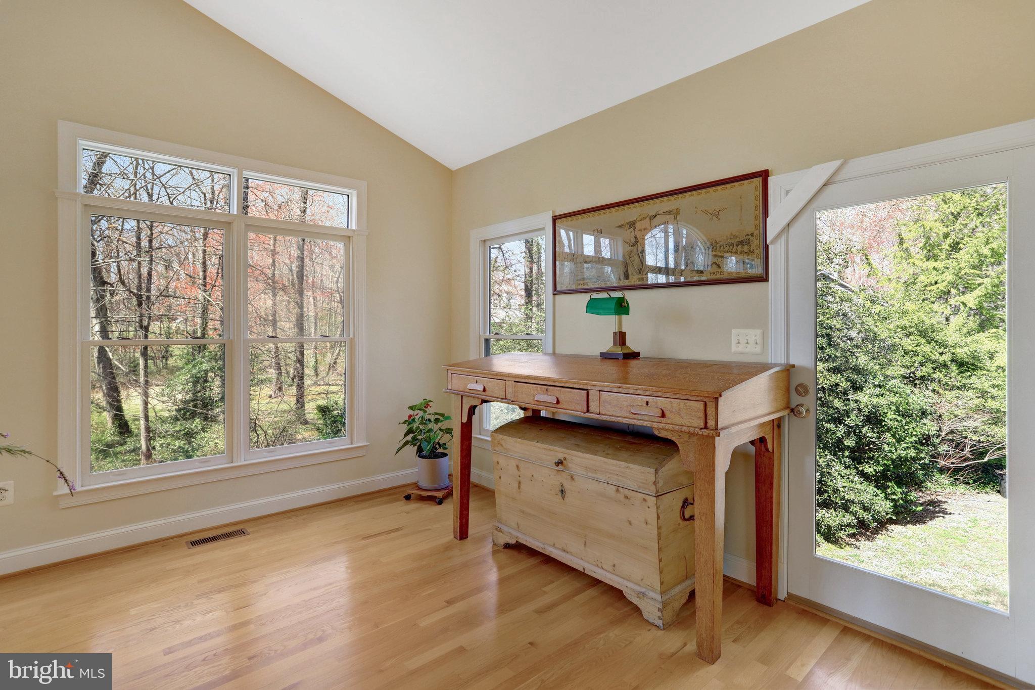 WELLINGTON - Residential