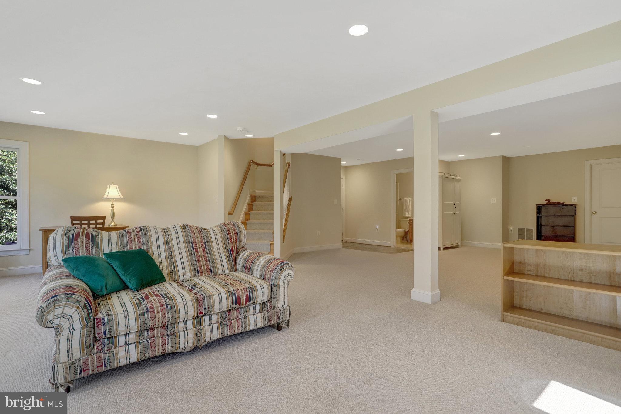 WELLINGTON - Residential