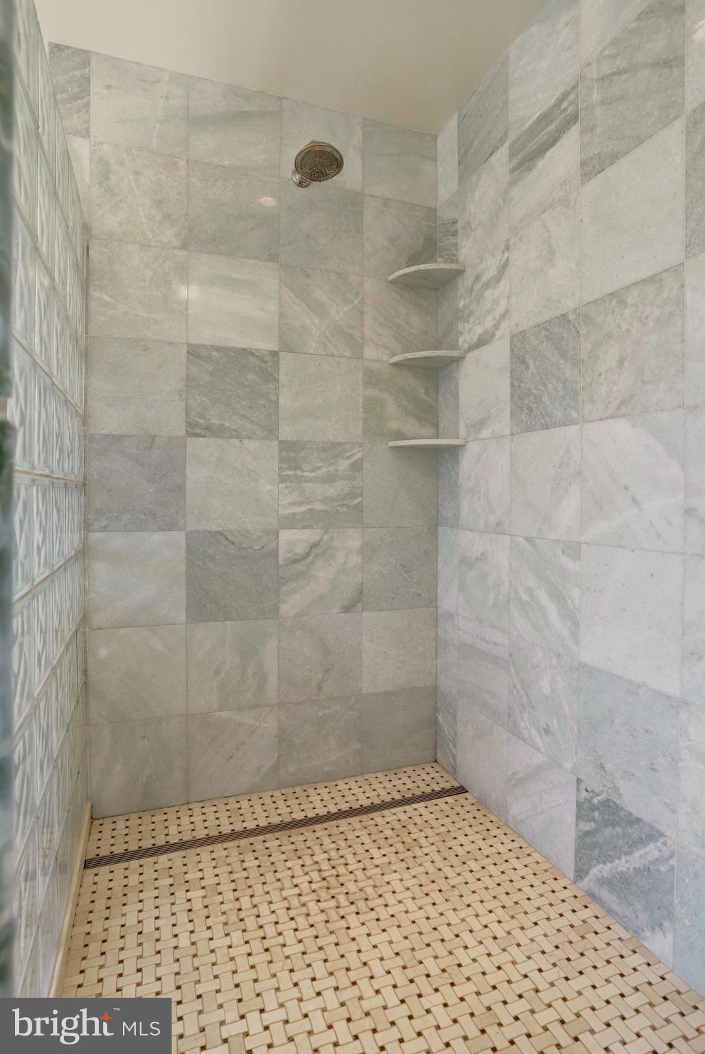 WELLINGTON - Residential