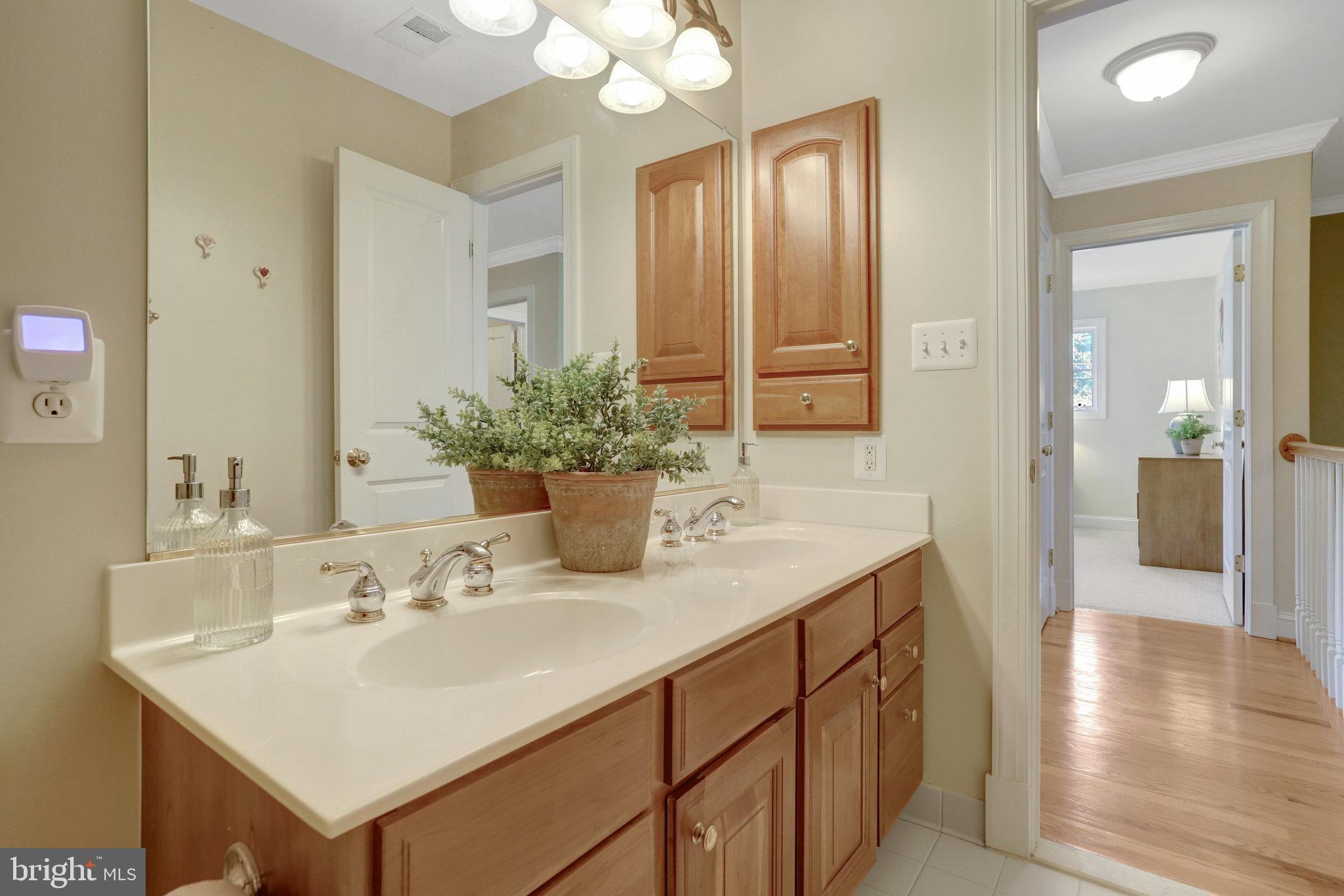 WELLINGTON - Residential