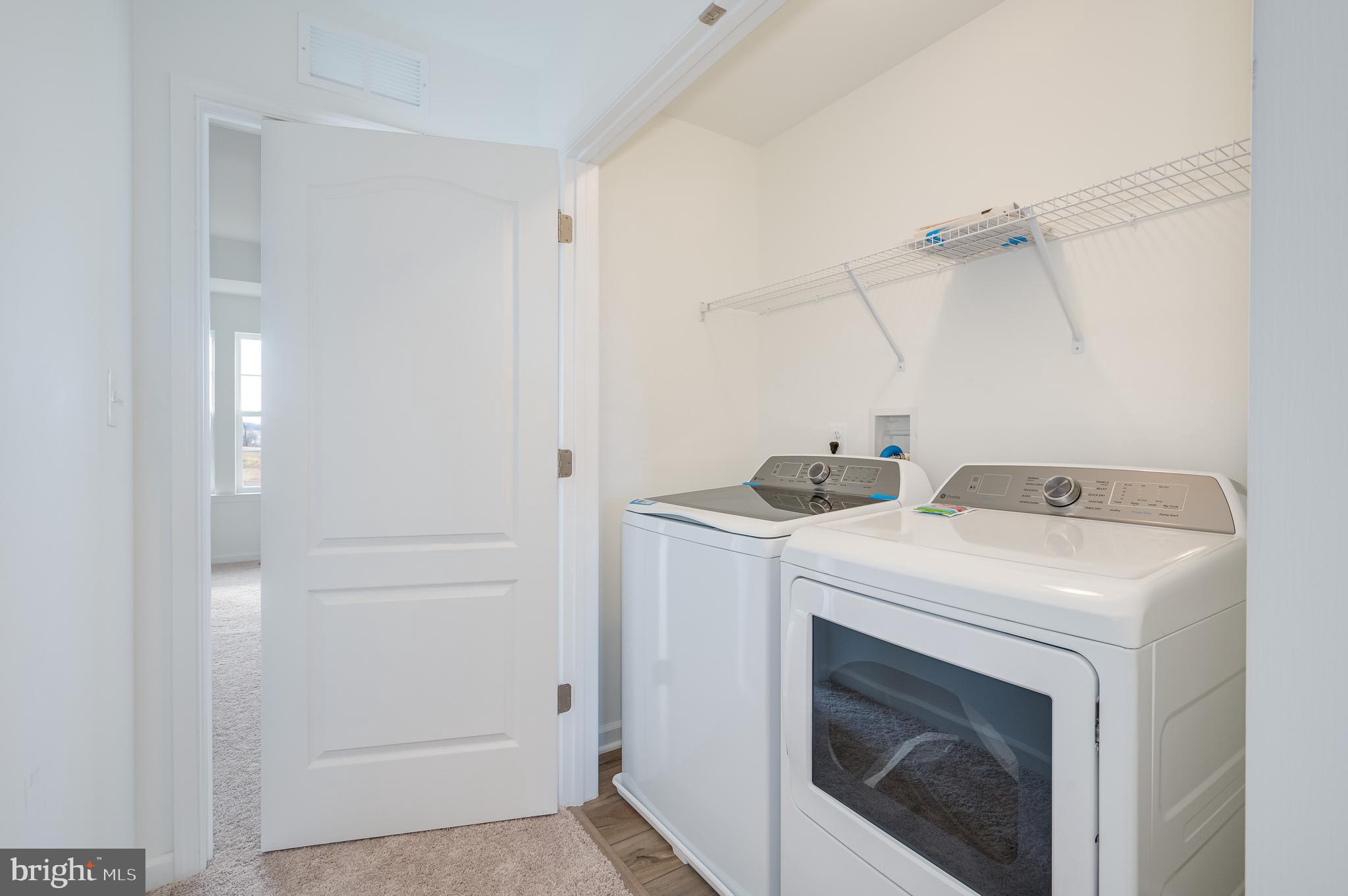 MARTINSBURG STATION - Residential Lease