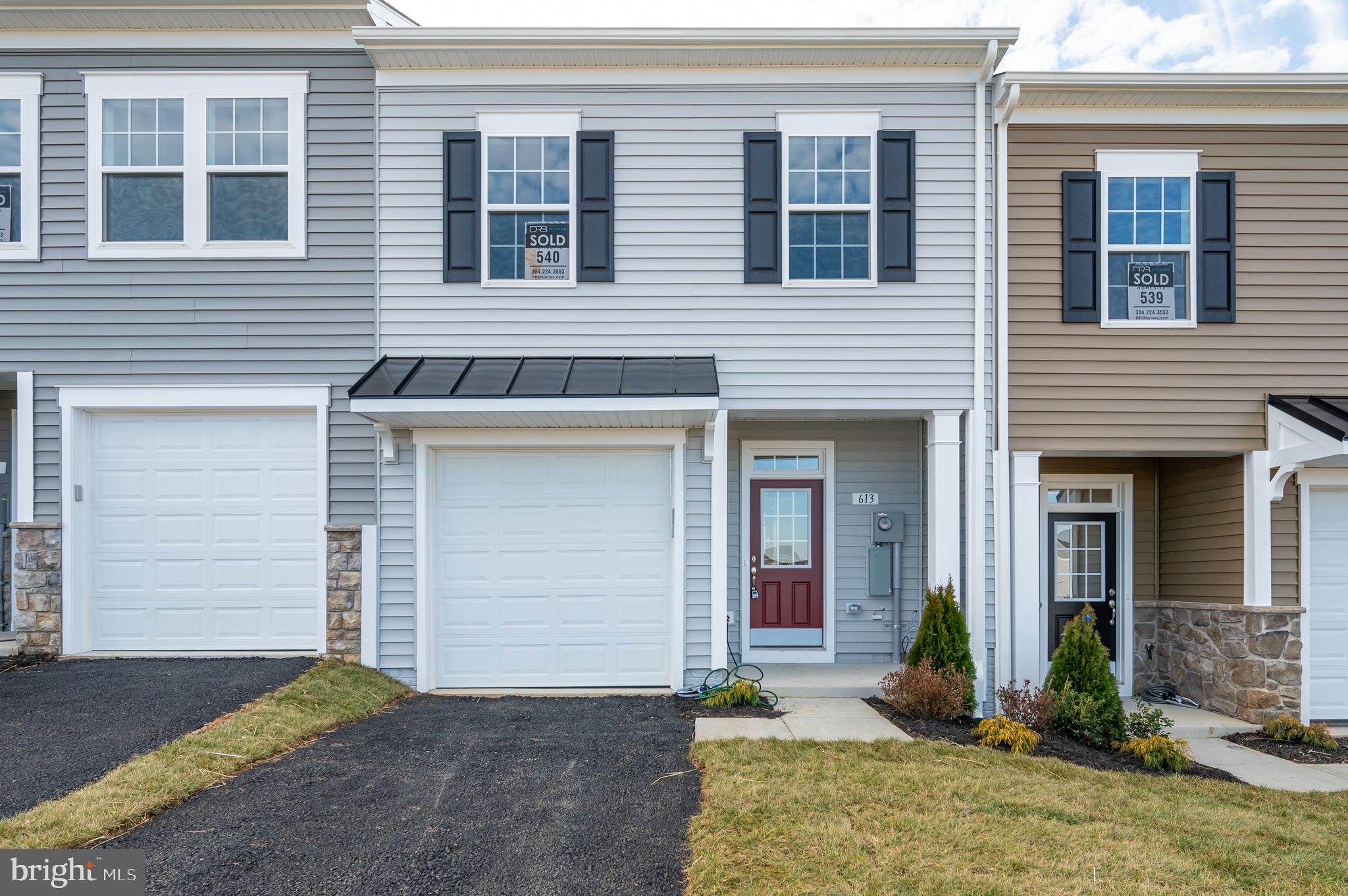 MARTINSBURG STATION - Residential Lease