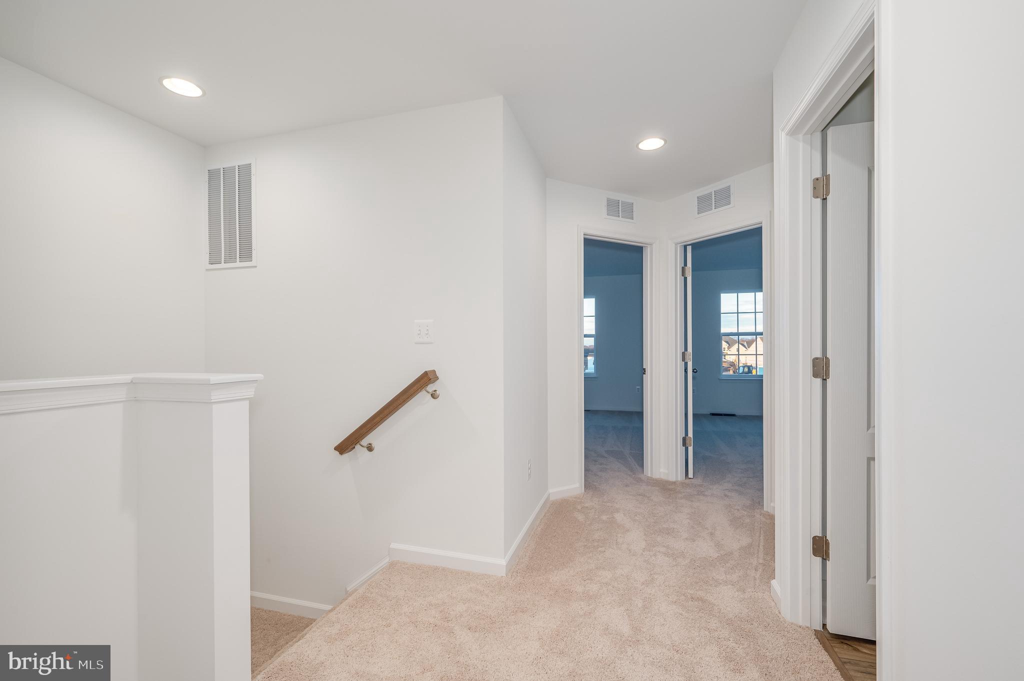 MARTINSBURG STATION - Residential Lease