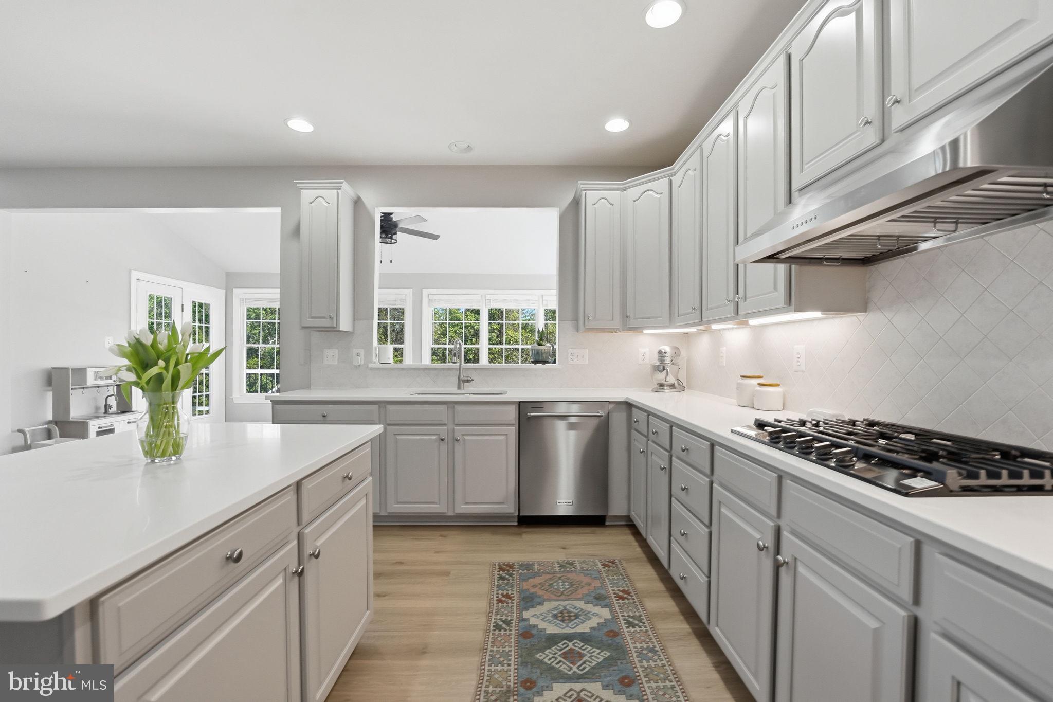 DOMINION VALLEY COUNTRY CLUB - Residential