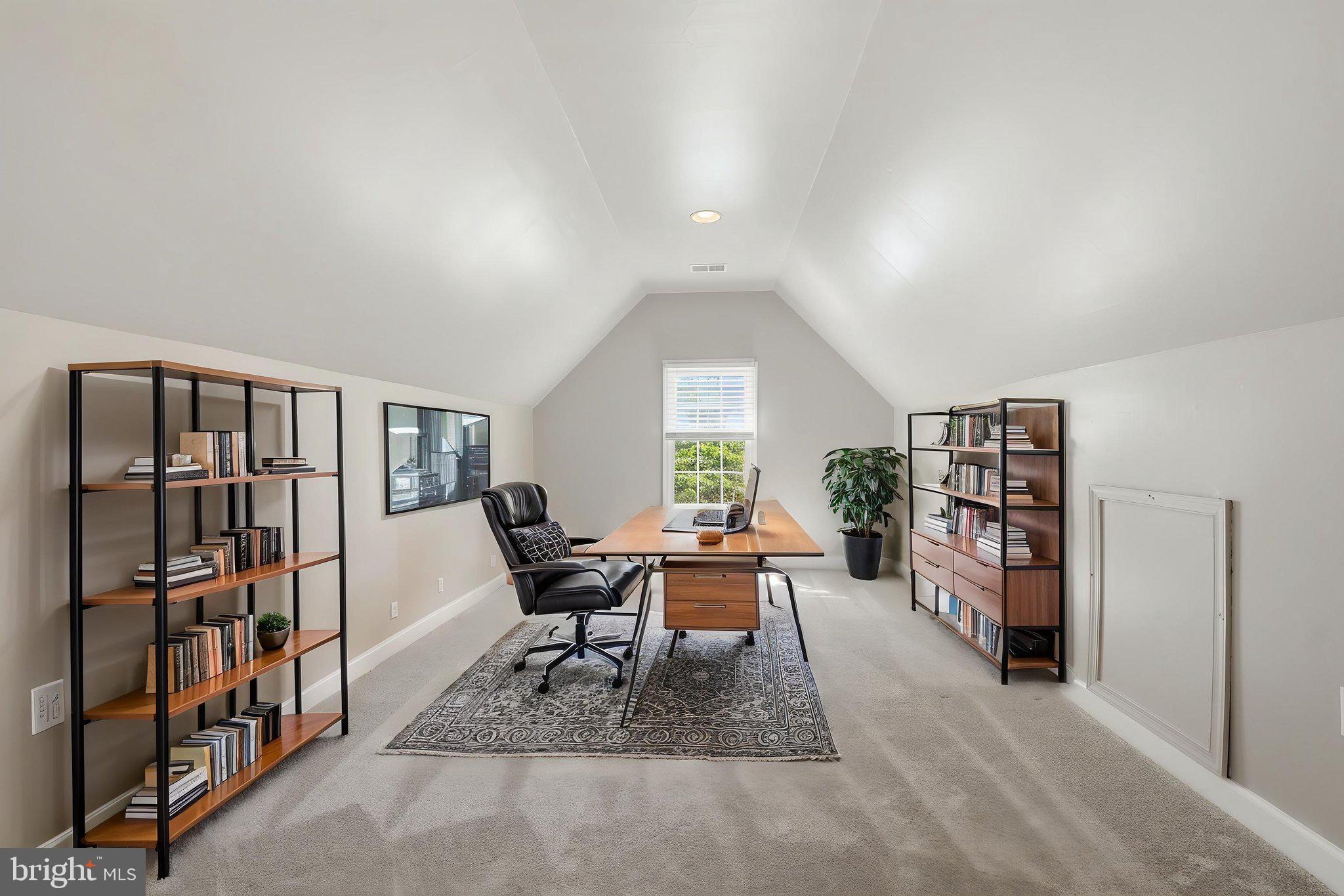 DOMINION VALLEY COUNTRY CLUB - Residential