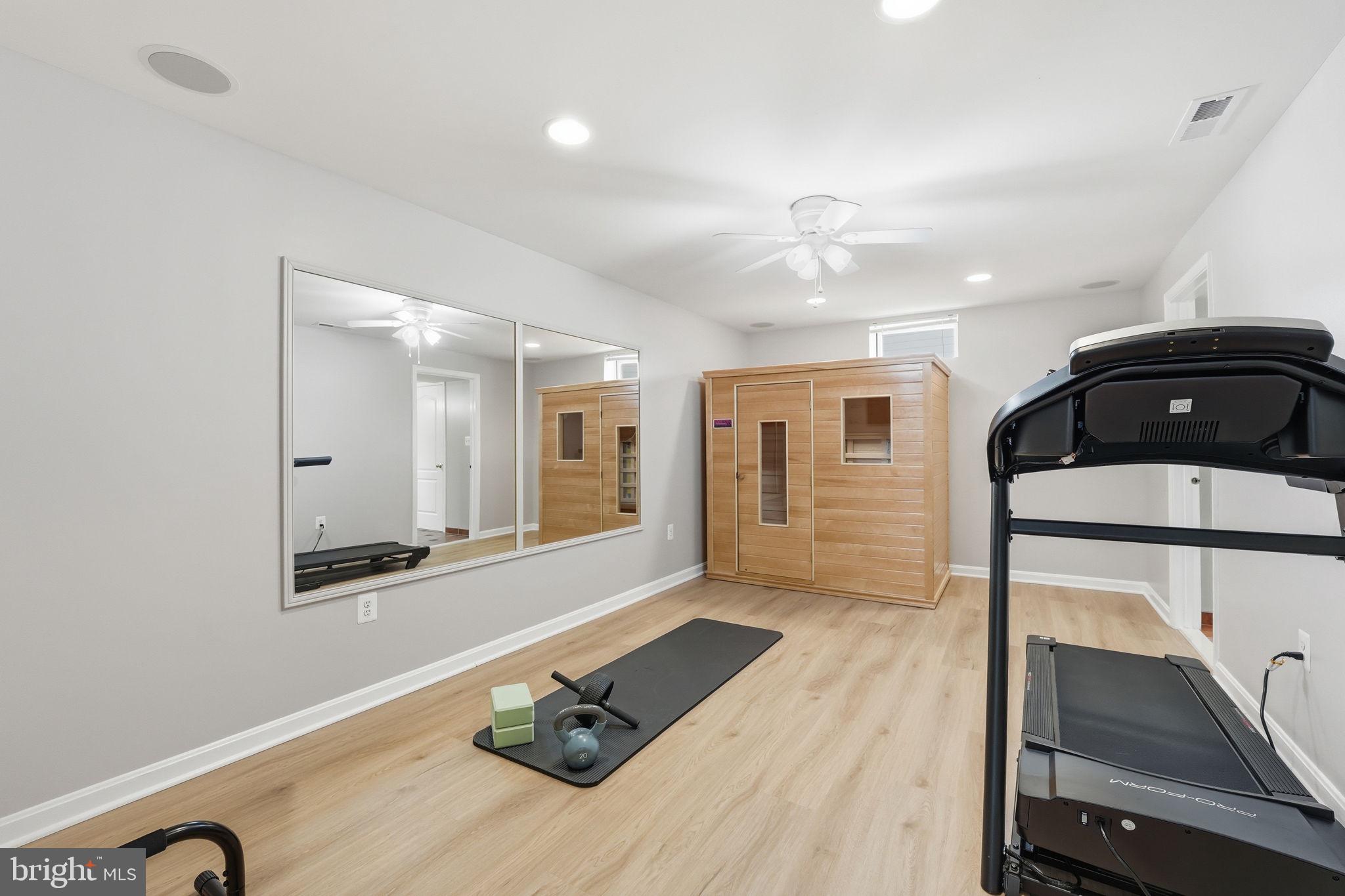 DOMINION VALLEY COUNTRY CLUB - Residential