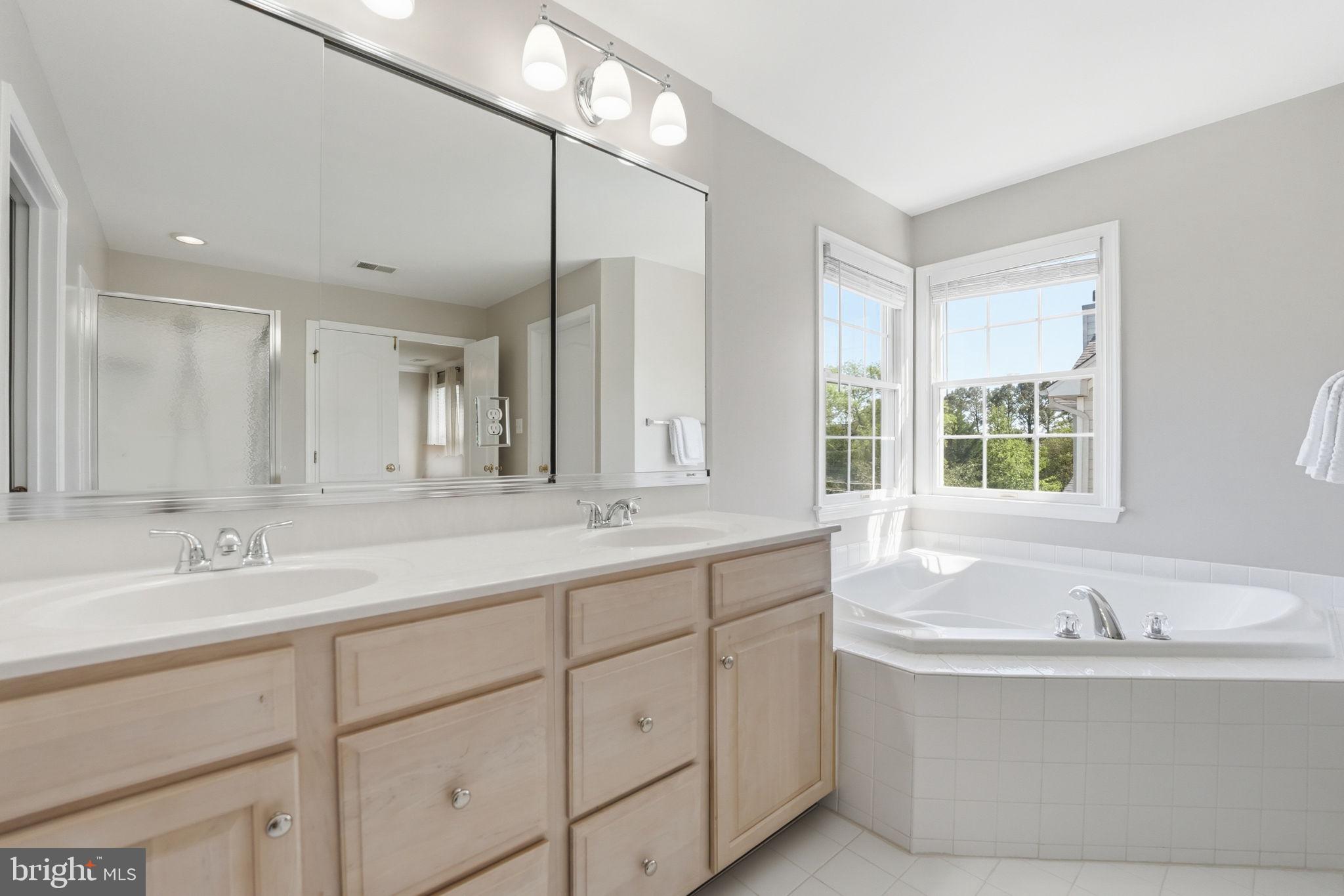 DOMINION VALLEY COUNTRY CLUB - Residential