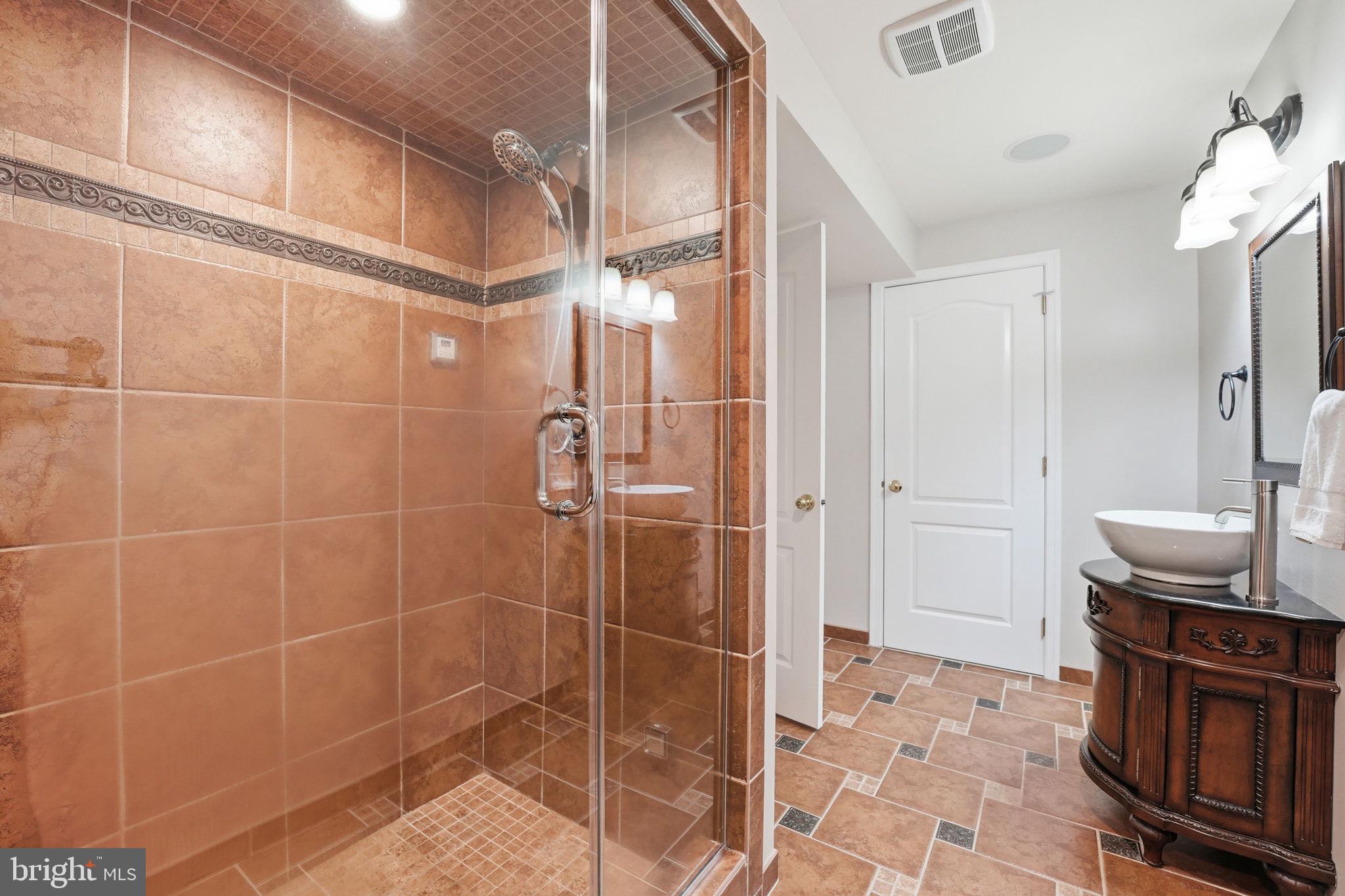 DOMINION VALLEY COUNTRY CLUB - Residential