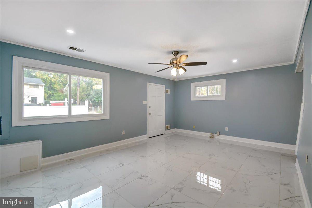 KENT VILLAGE - Residential