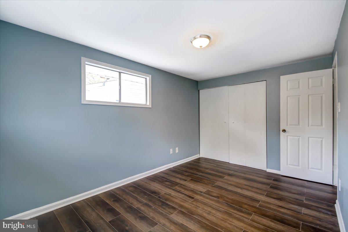 KENT VILLAGE - Residential