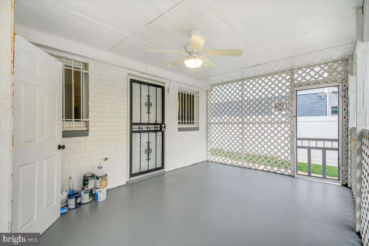 KENT VILLAGE - Residential