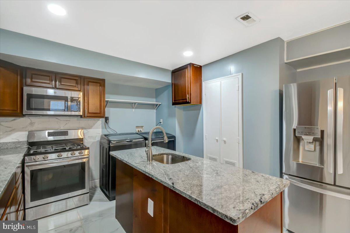 KENT VILLAGE - Residential