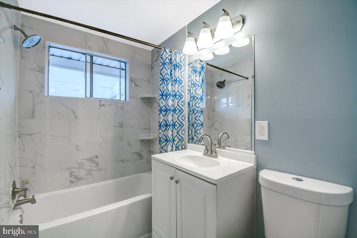 KENT VILLAGE - Residential