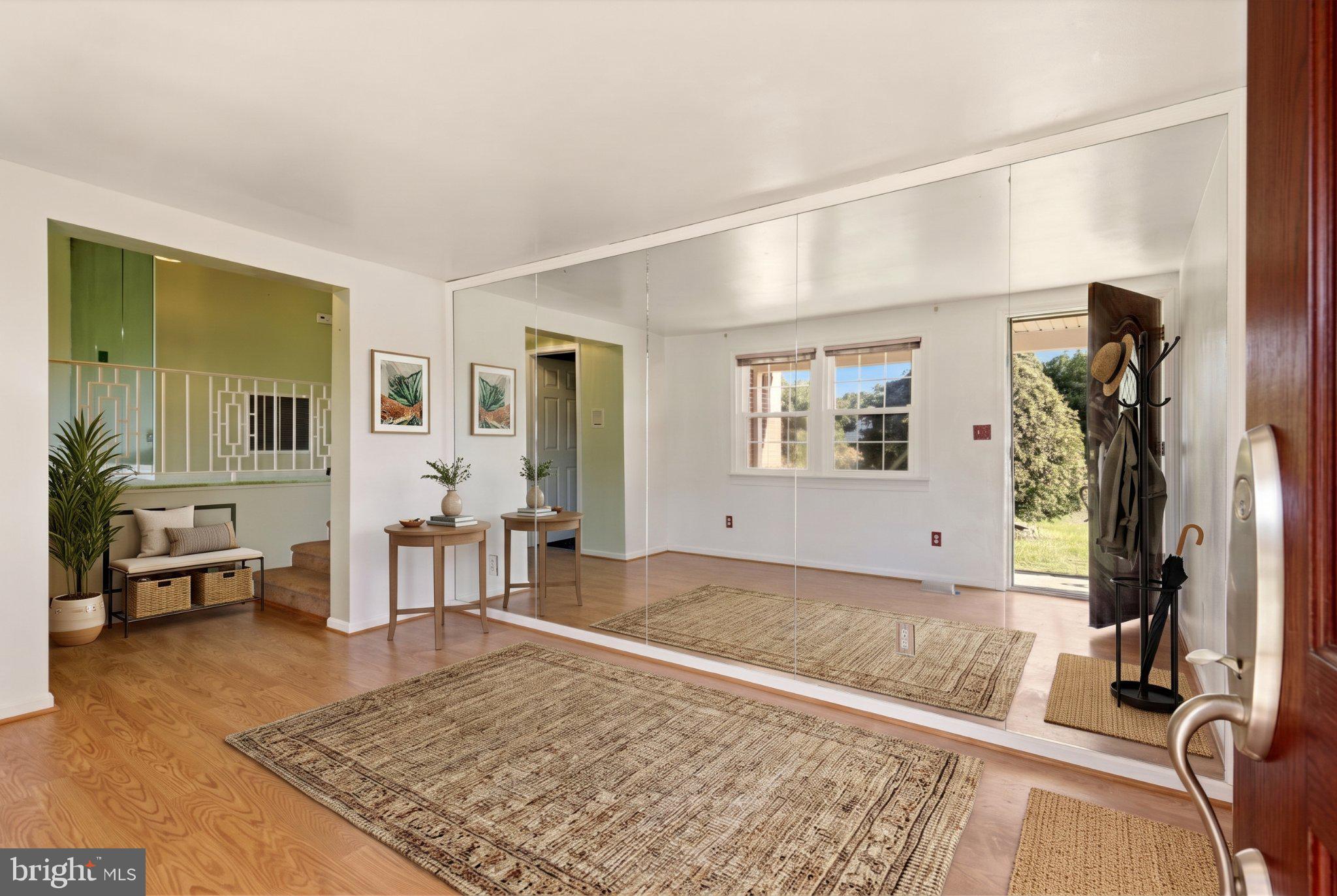 298 WARRENS LANE
