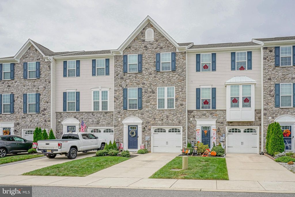 Photo of 1052 Noble Place, SEWELL, NJ 08080 (MLS # NJGL2062370)