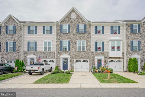 Photo of 1052 Noble Place, SEWELL, NJ 08080 (MLS # NJGL2062370) Photo of 1052 Noble Place, SEWELL, NJ 08080 (MLS # NJGL2062370)