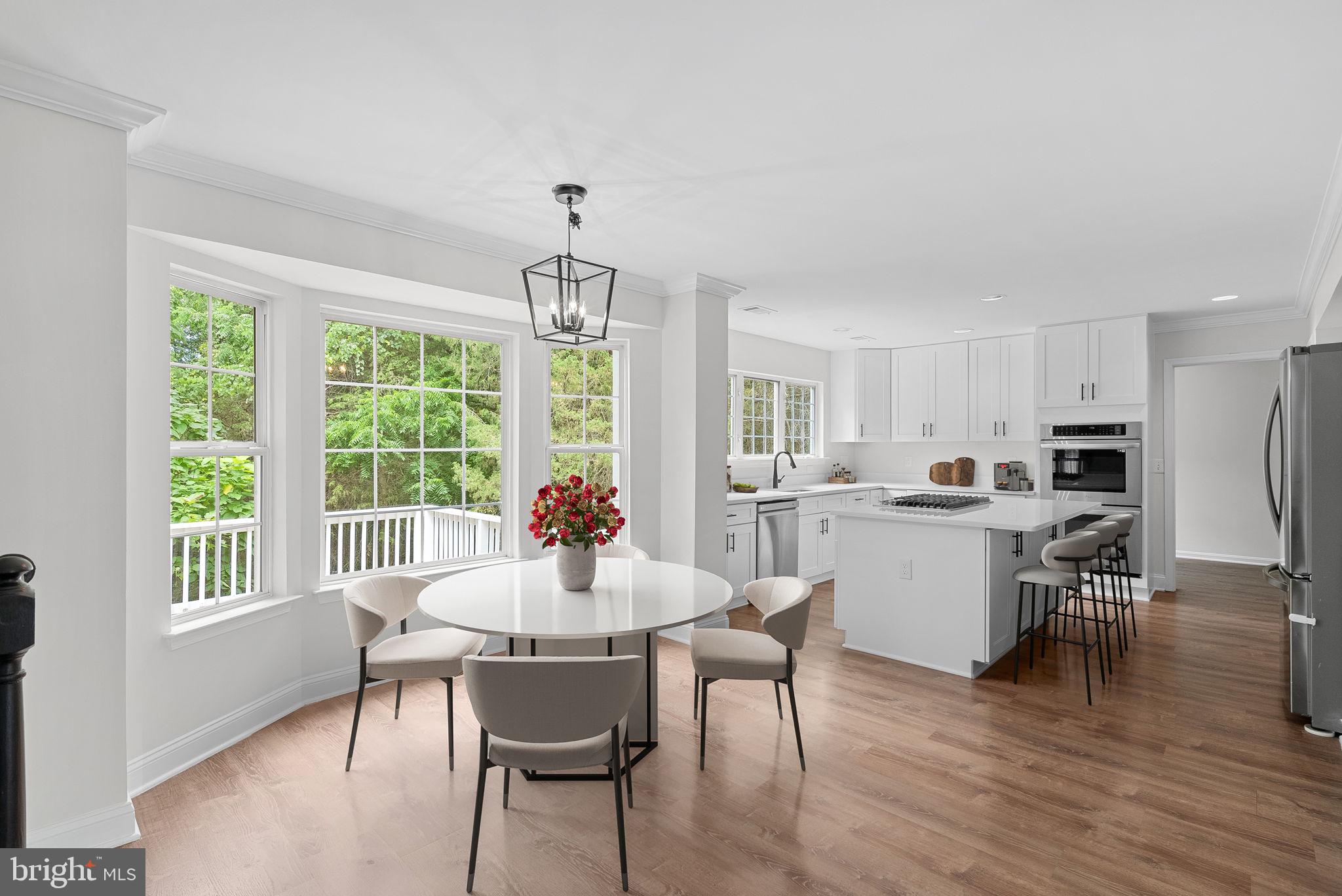 ASHBURN VILLAGE - Residential