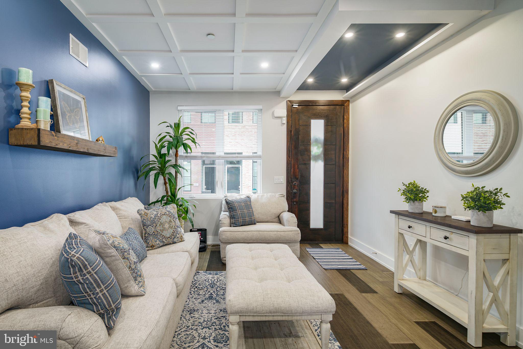 DICKINSON NARROWS - Residential