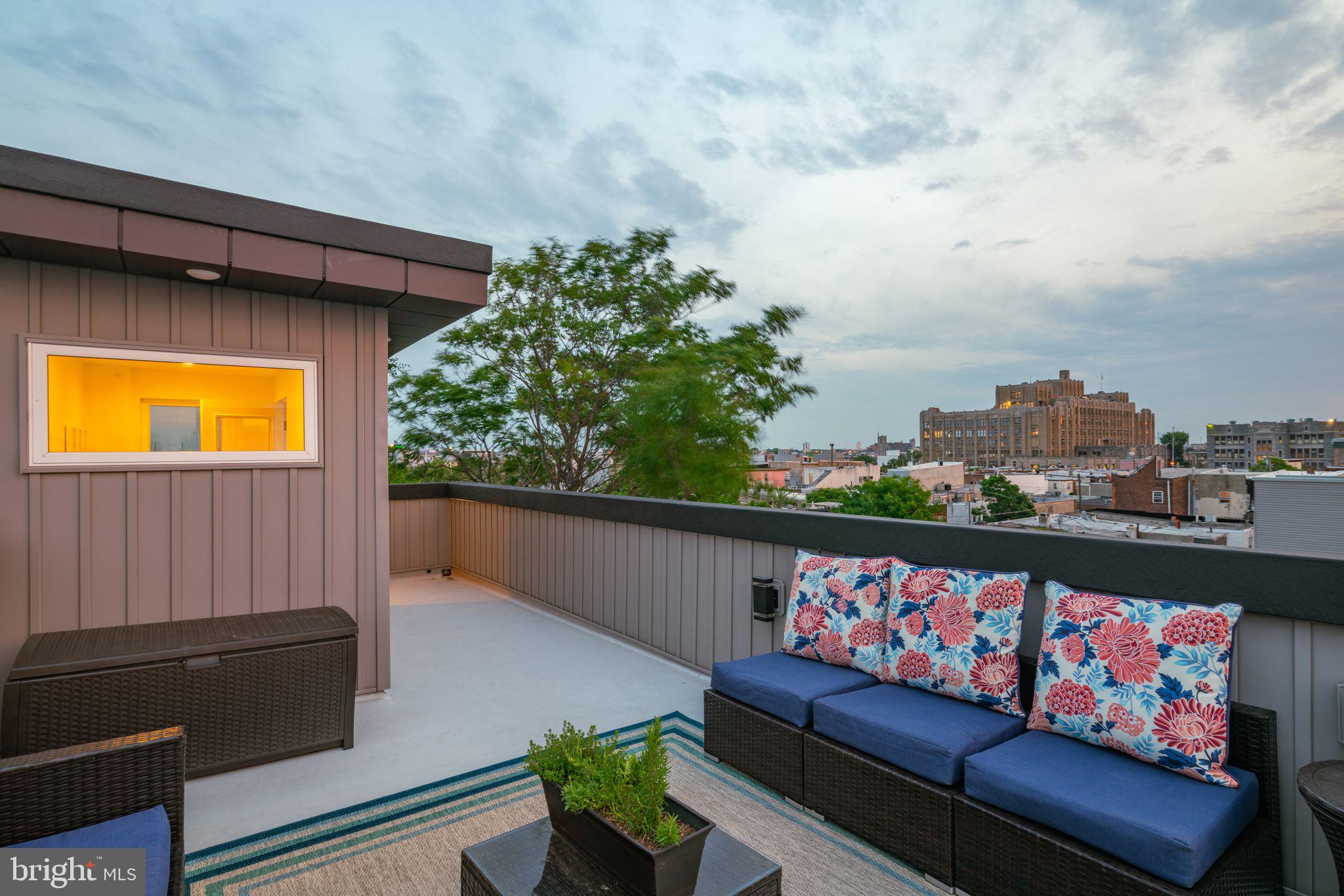 DICKINSON NARROWS - Residential