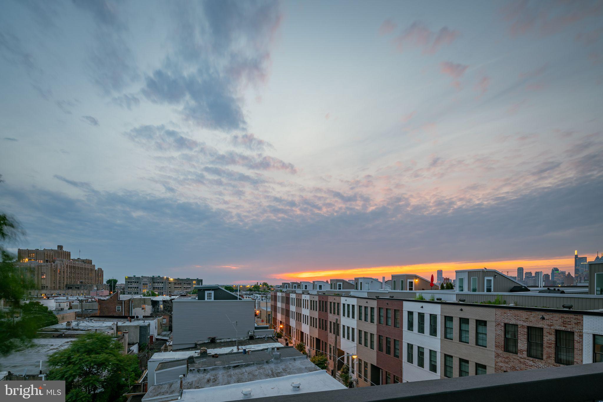 DICKINSON NARROWS - Residential