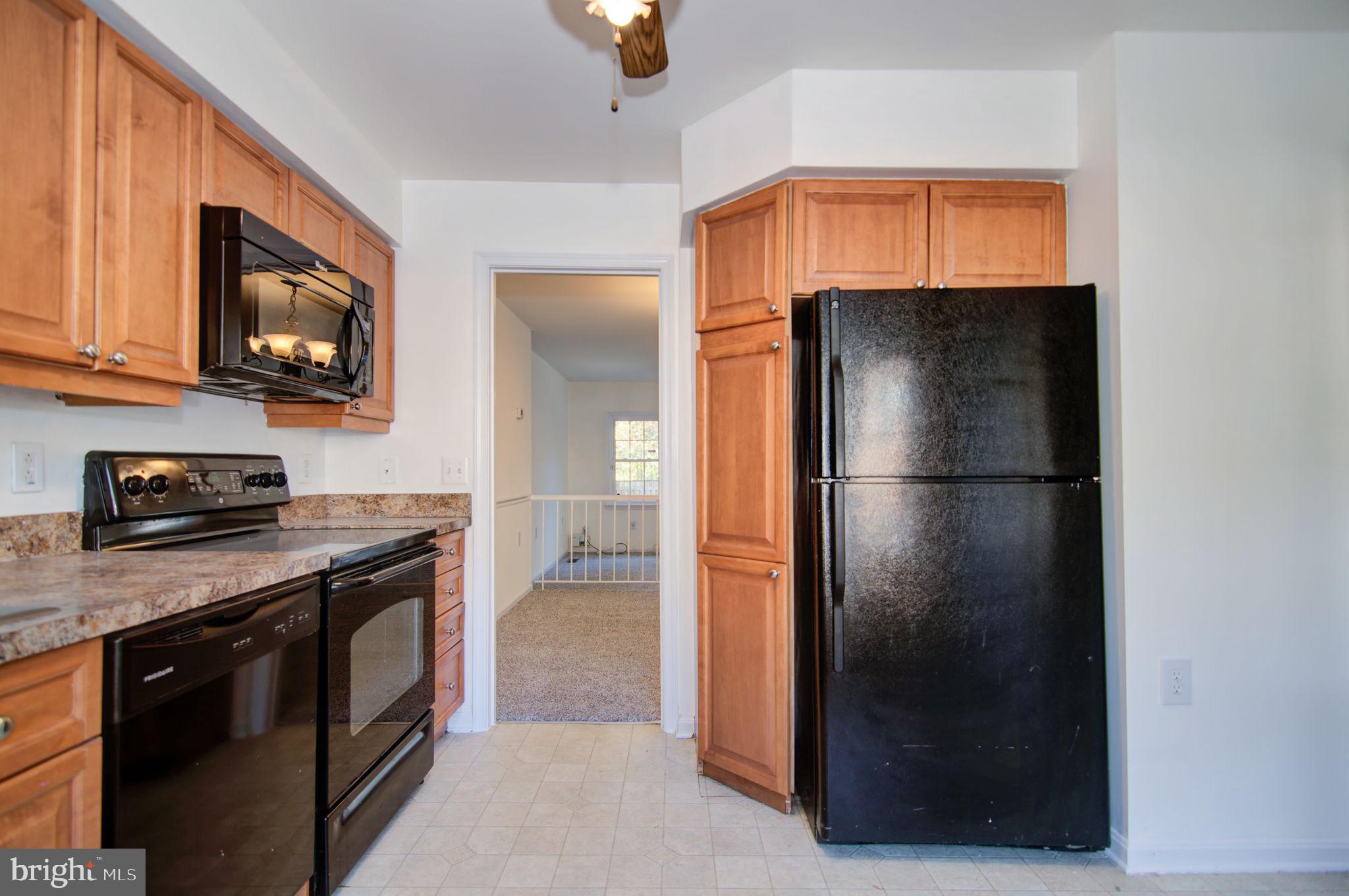 LAKE RIDGE - Residential