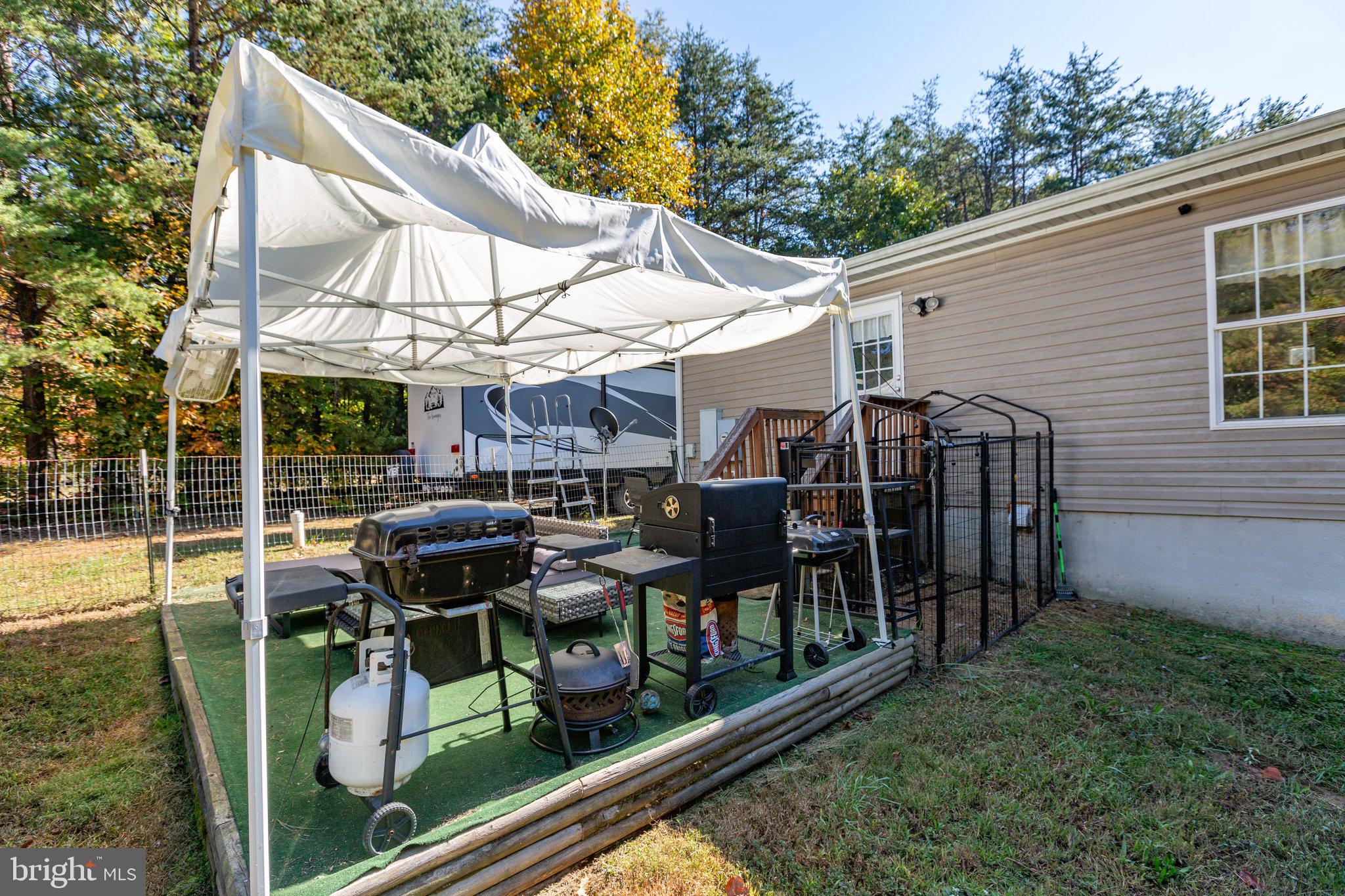 RAPIDAN HILLS - Residential