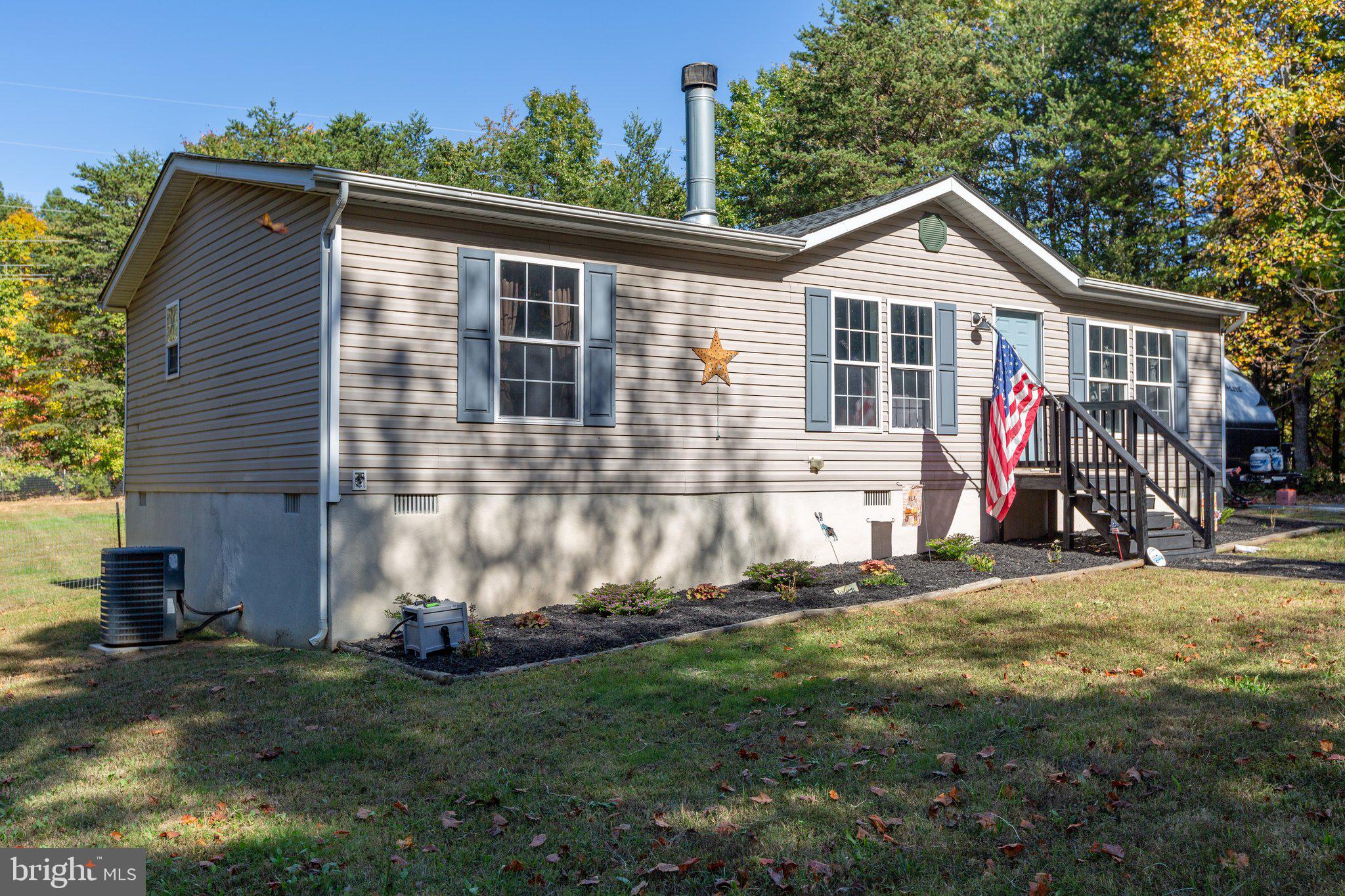 RAPIDAN HILLS - Residential