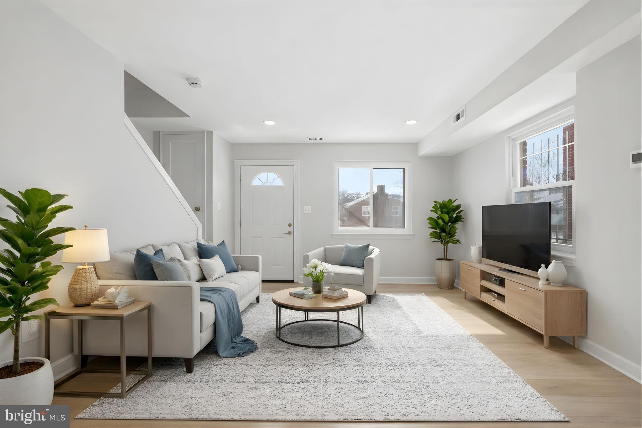 4400 DUBOIS PLACE SE