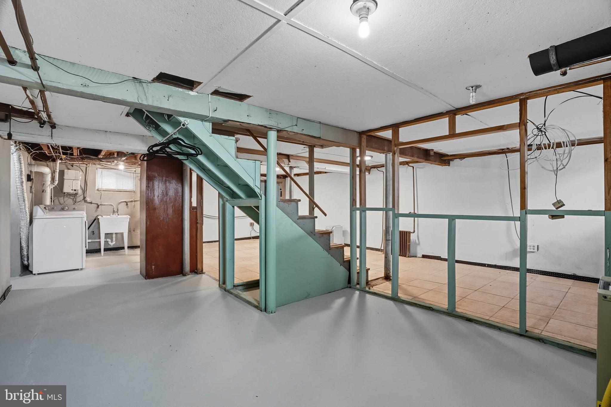 MURRAY HILL - Residential Lease