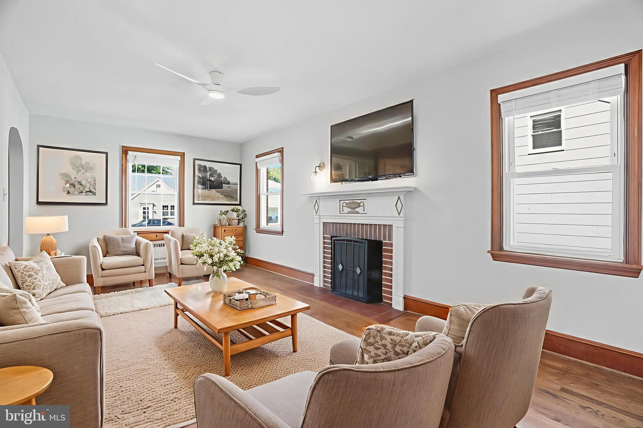 MURRAY HILL - Residential Lease