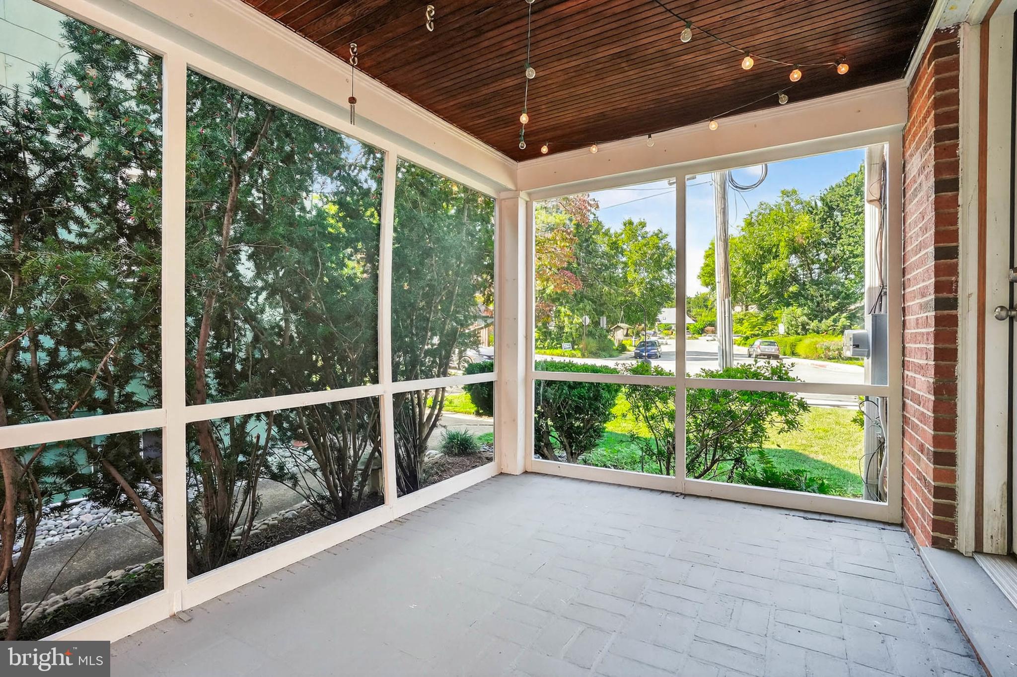 MURRAY HILL - Residential Lease