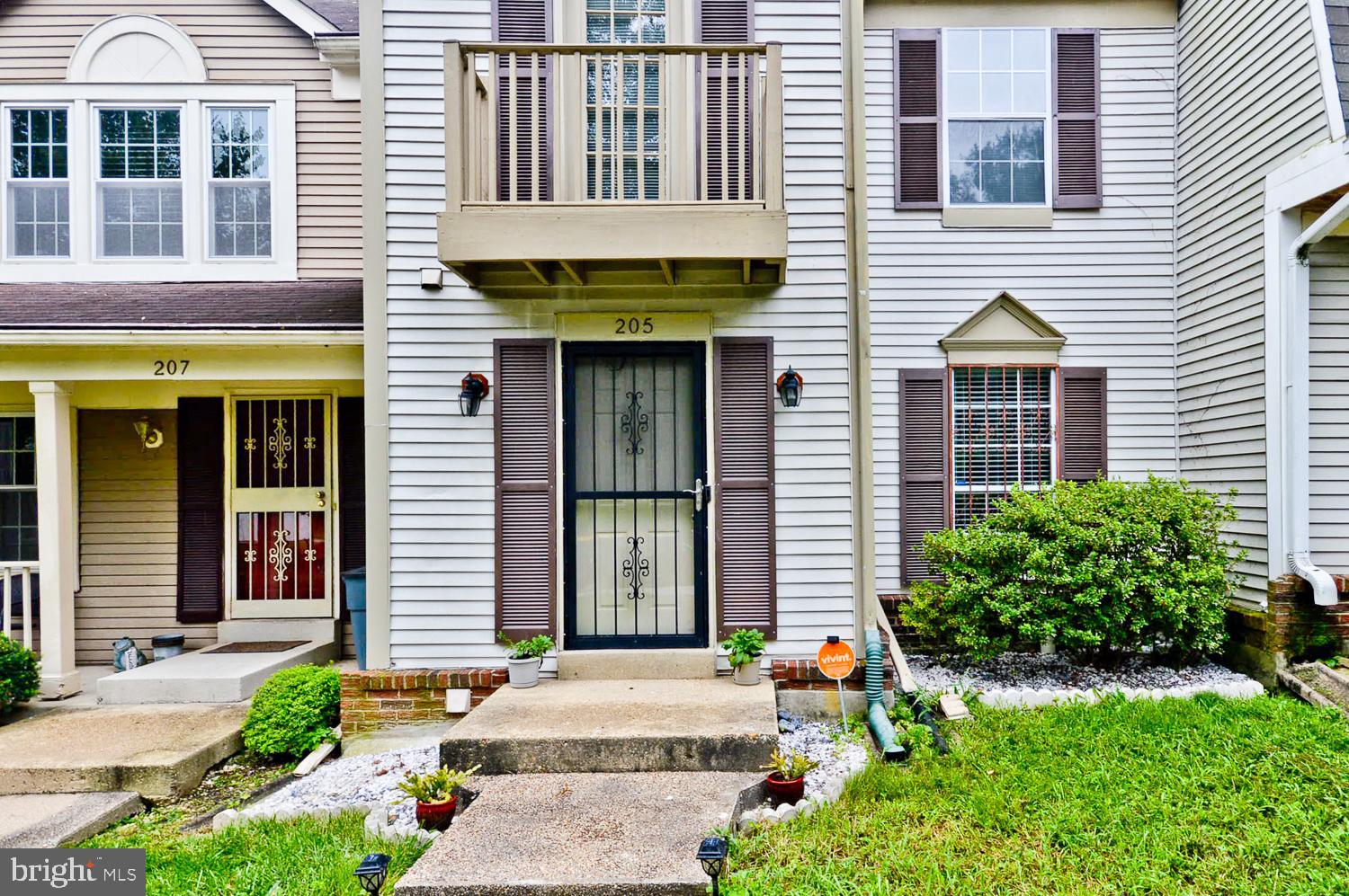 THE MEADOWS OF MANOR FARMS - Residential