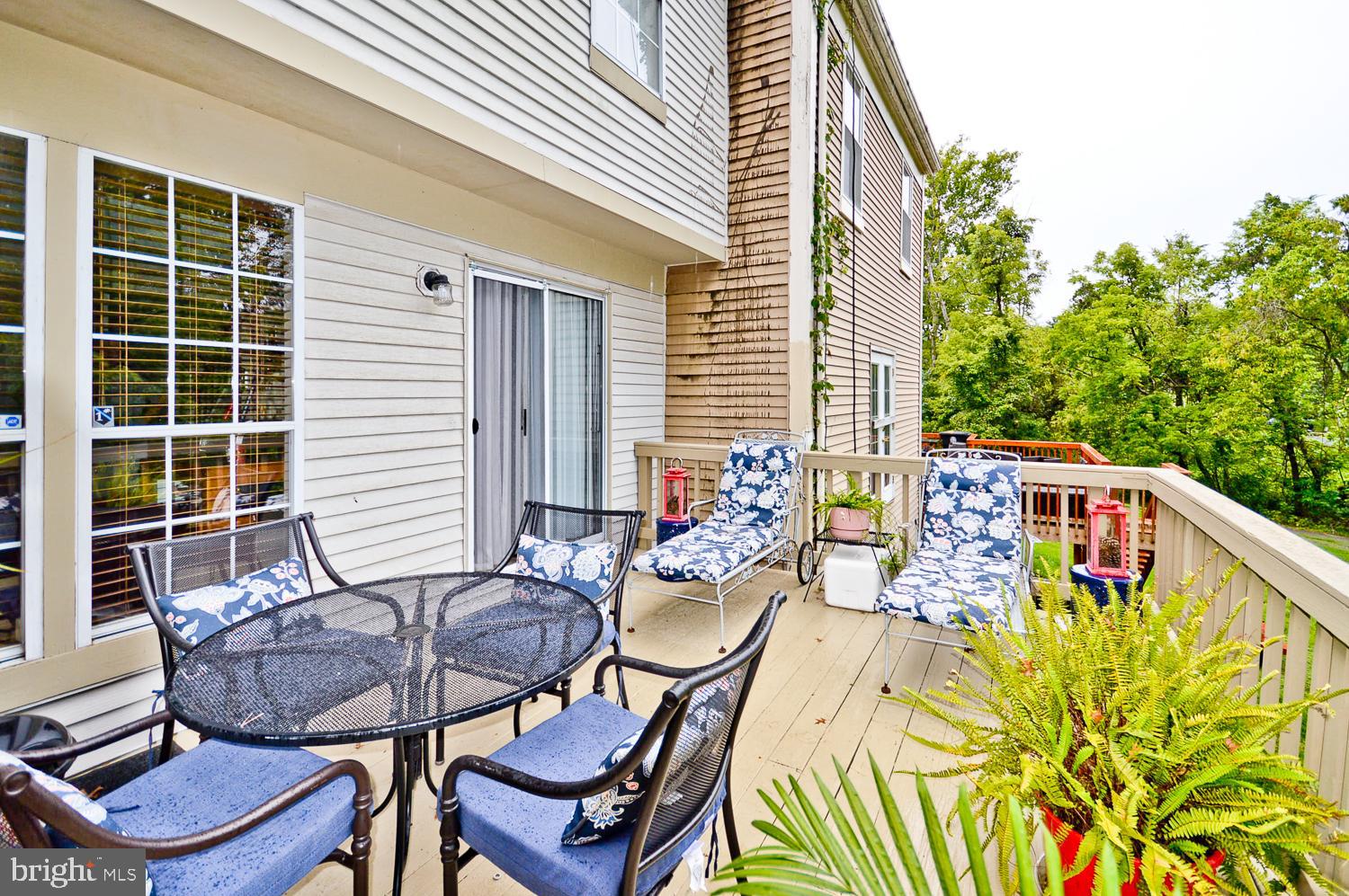 THE MEADOWS OF MANOR FARMS - Residential