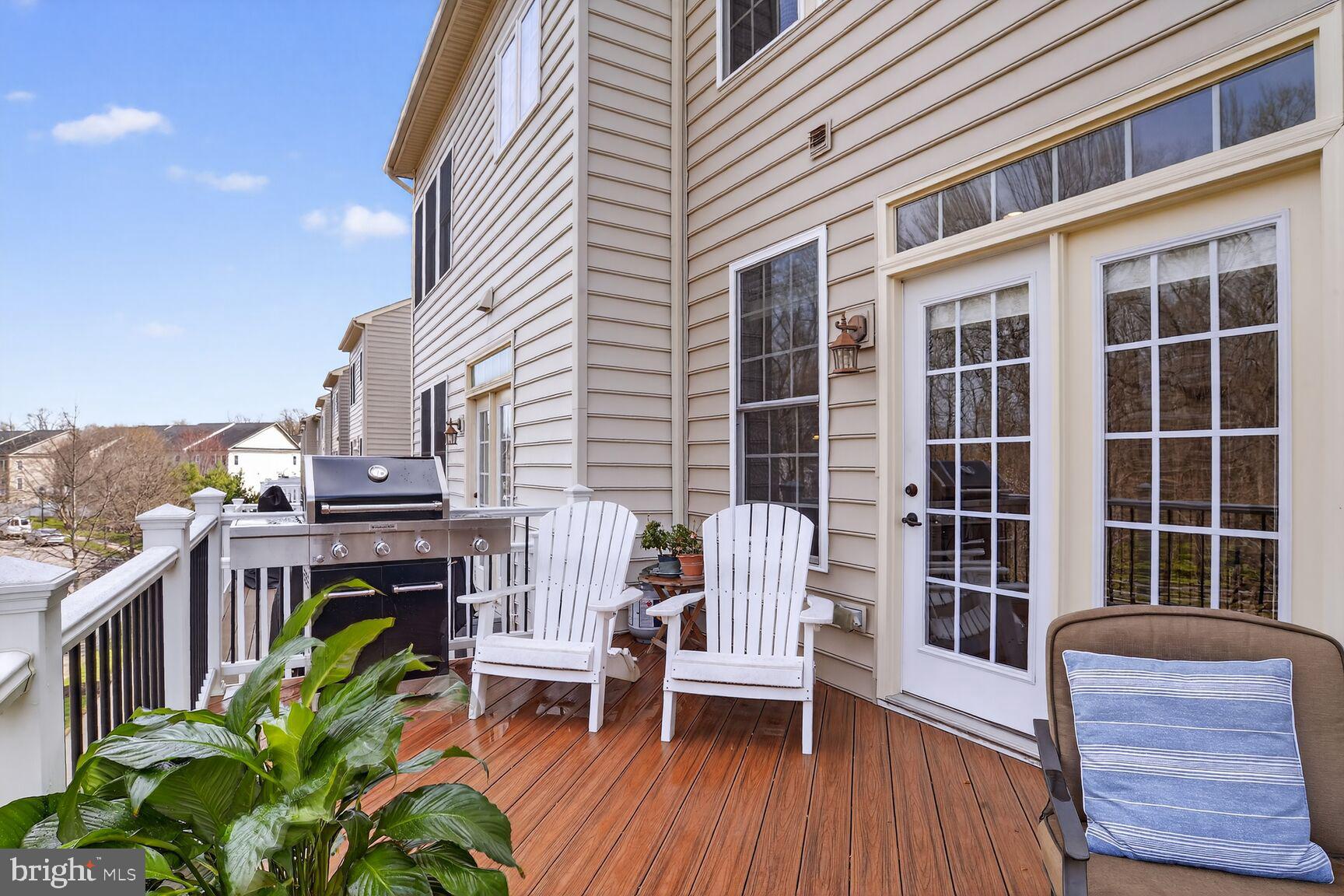 DEEP CREEK VILLAGE - Residential