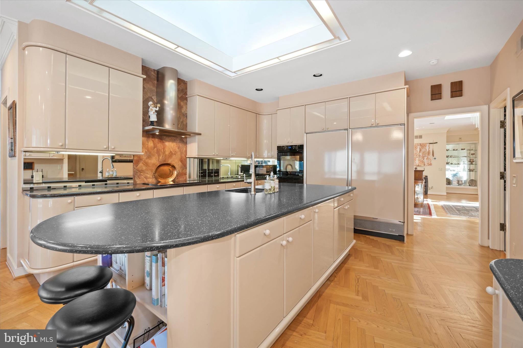 WILLIAMHURST - Residential