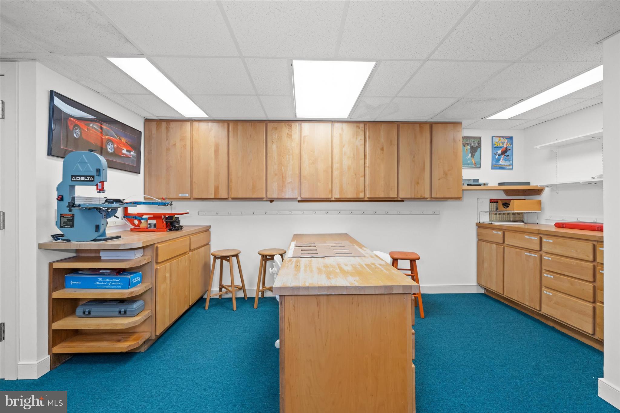 WILLIAMHURST - Residential